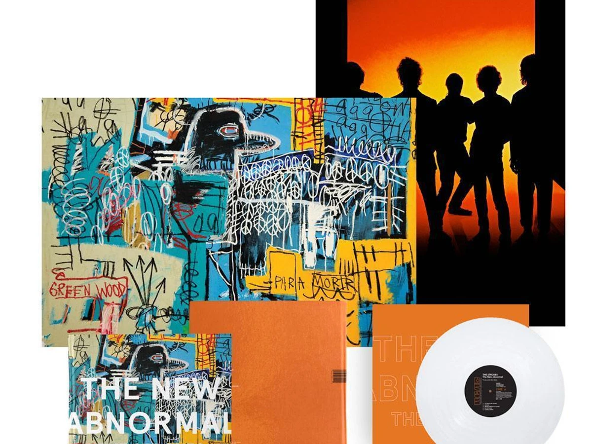 The Strokes THE NEW ABNORMAL DELUXE PHOTO BOOK