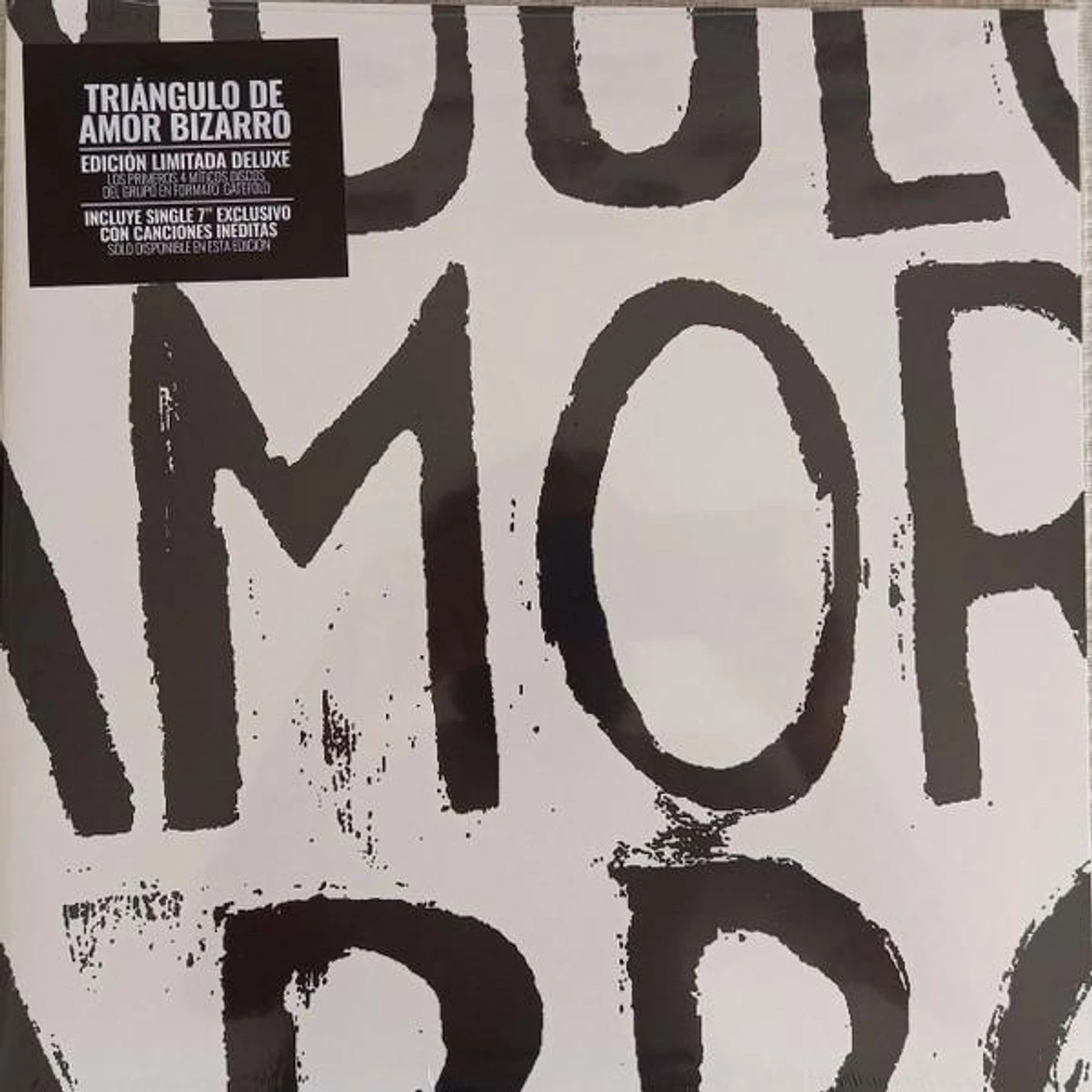 Triángulo de Amor Bizarro Vinyl Record