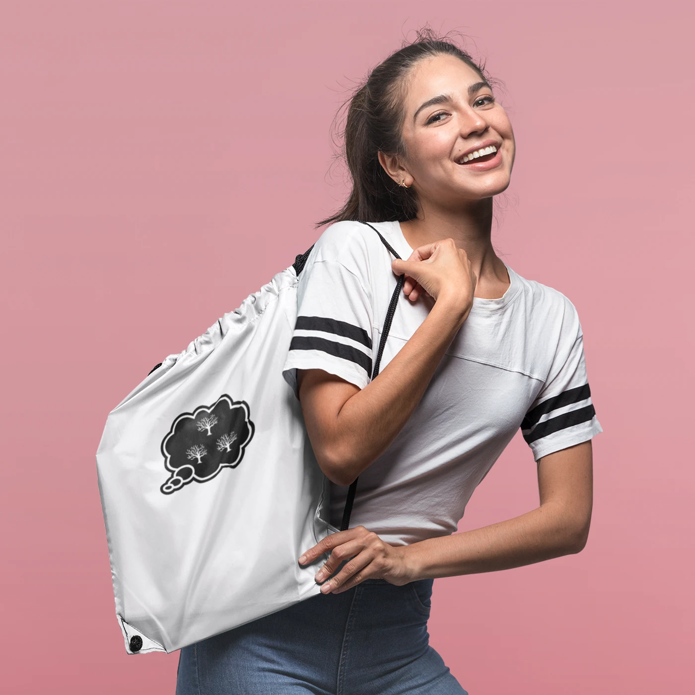 Roki Taylor Memento Logo Drawstring bag