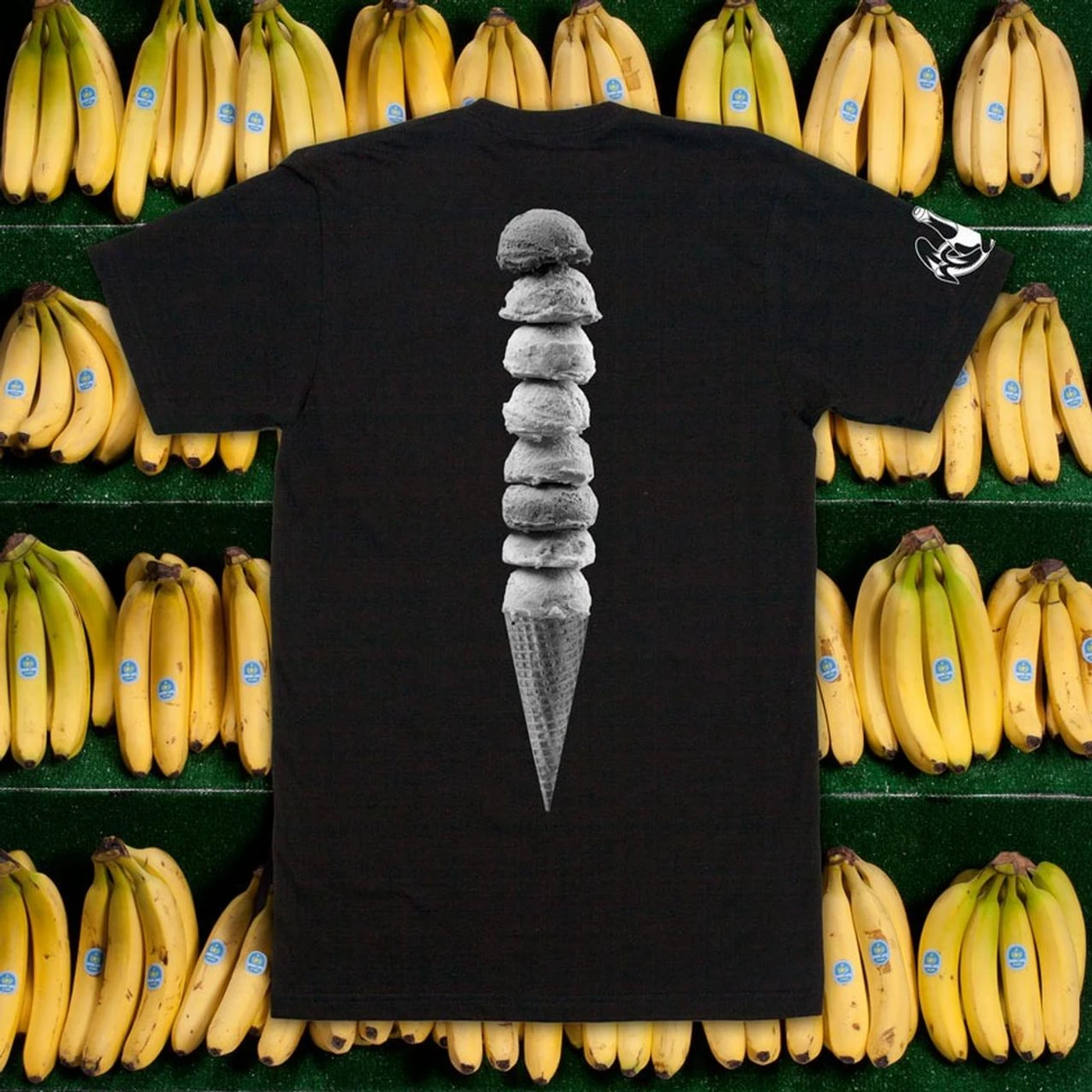 Dada Life CANDY PILLS ICE CREAM THRILLS TEE