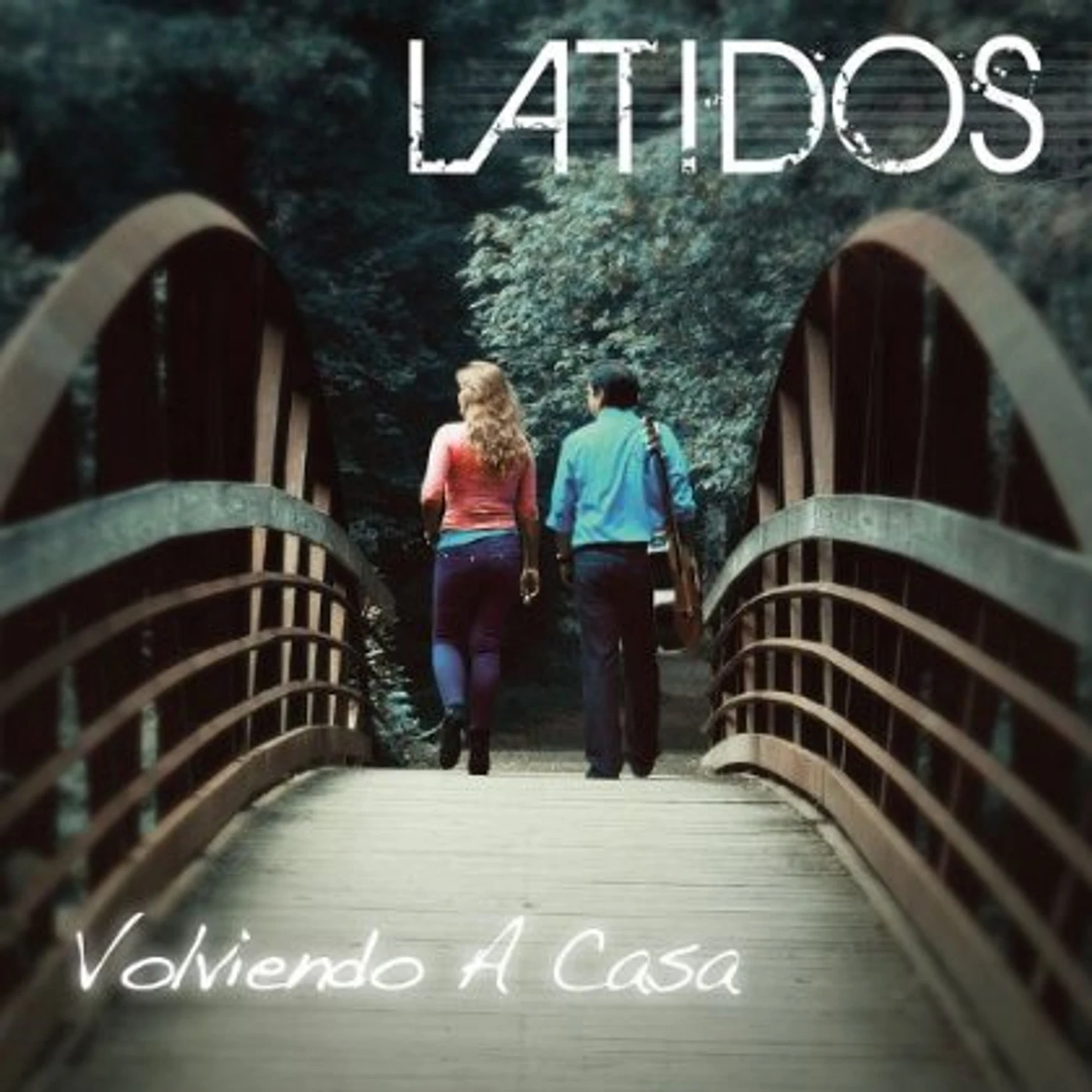 Latidos VOLVIENDO A CASA CD