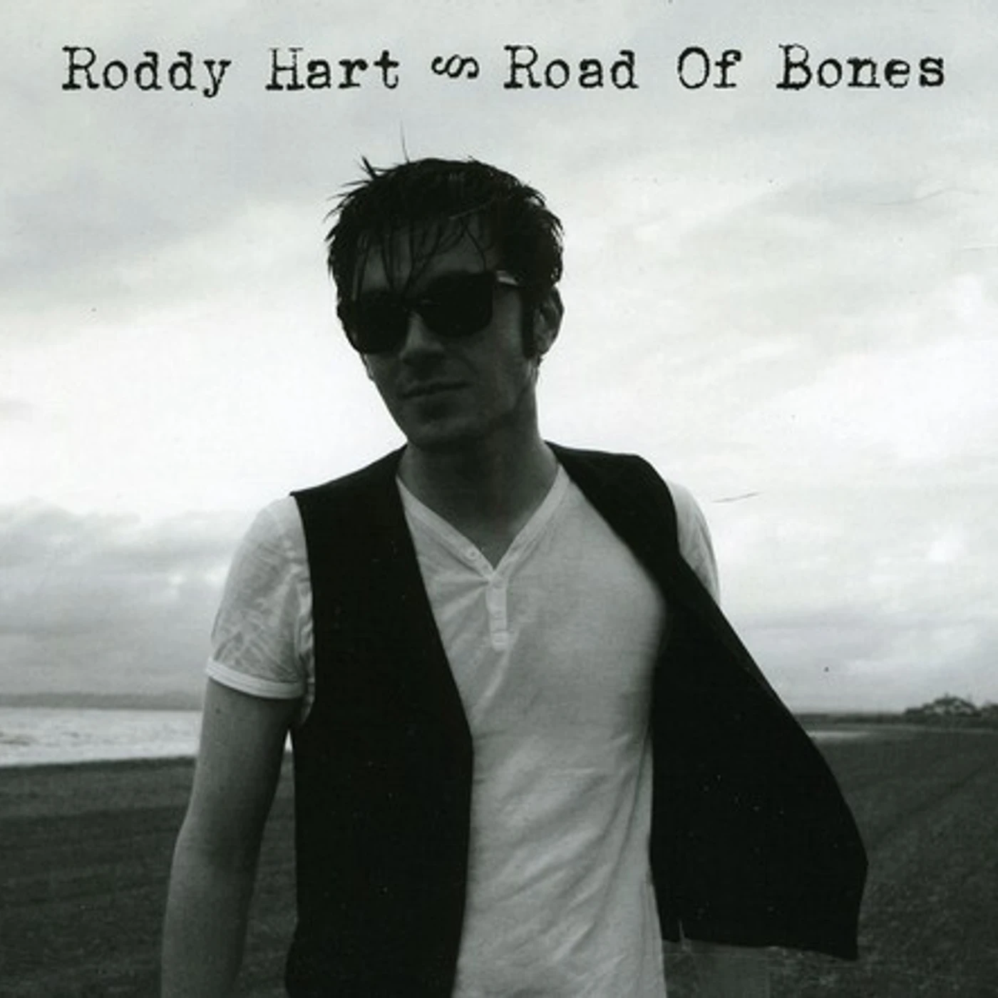 Roddy Hart ROAD OF BONES CD