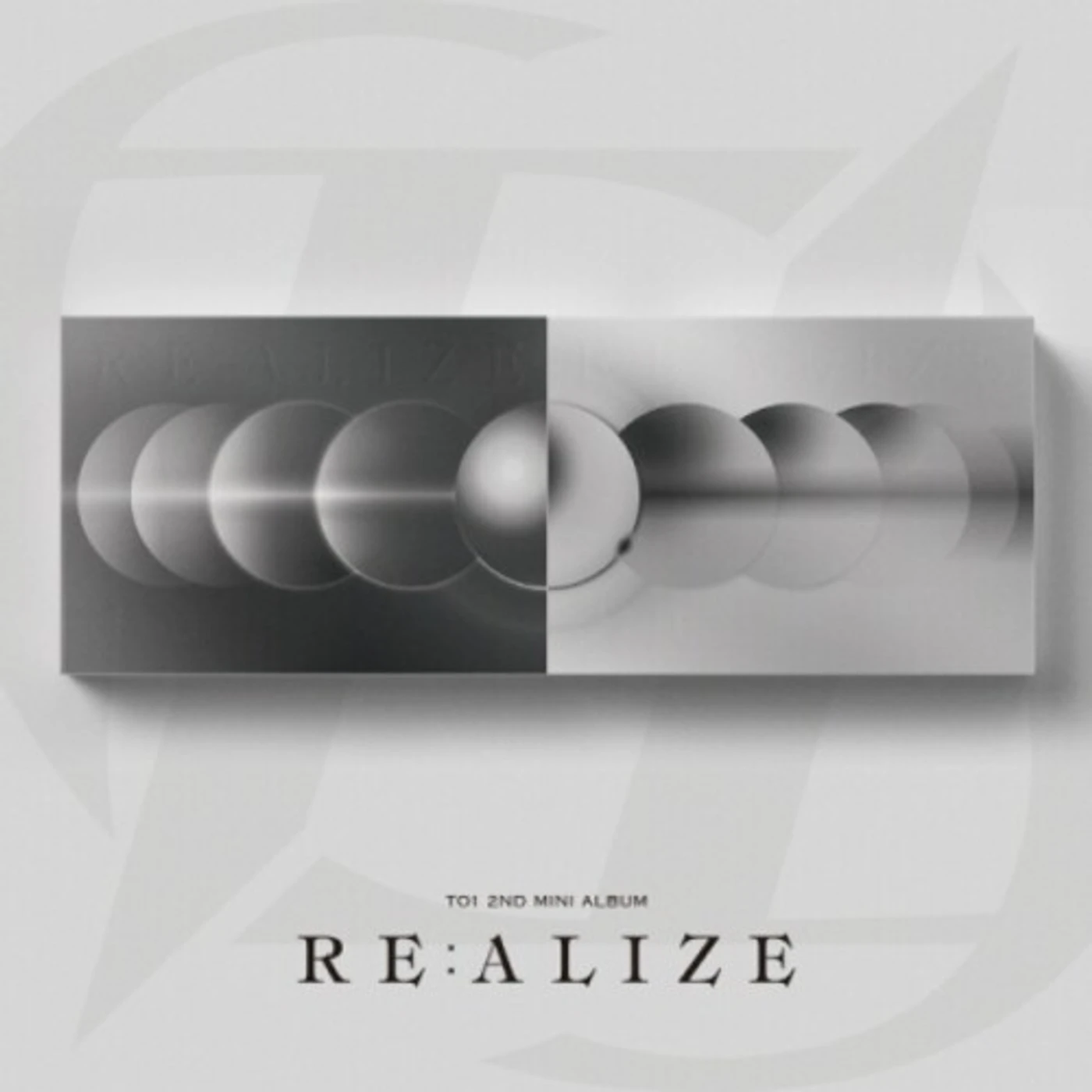 TO1 RE:ALIZE (RANDOM COVER) CD