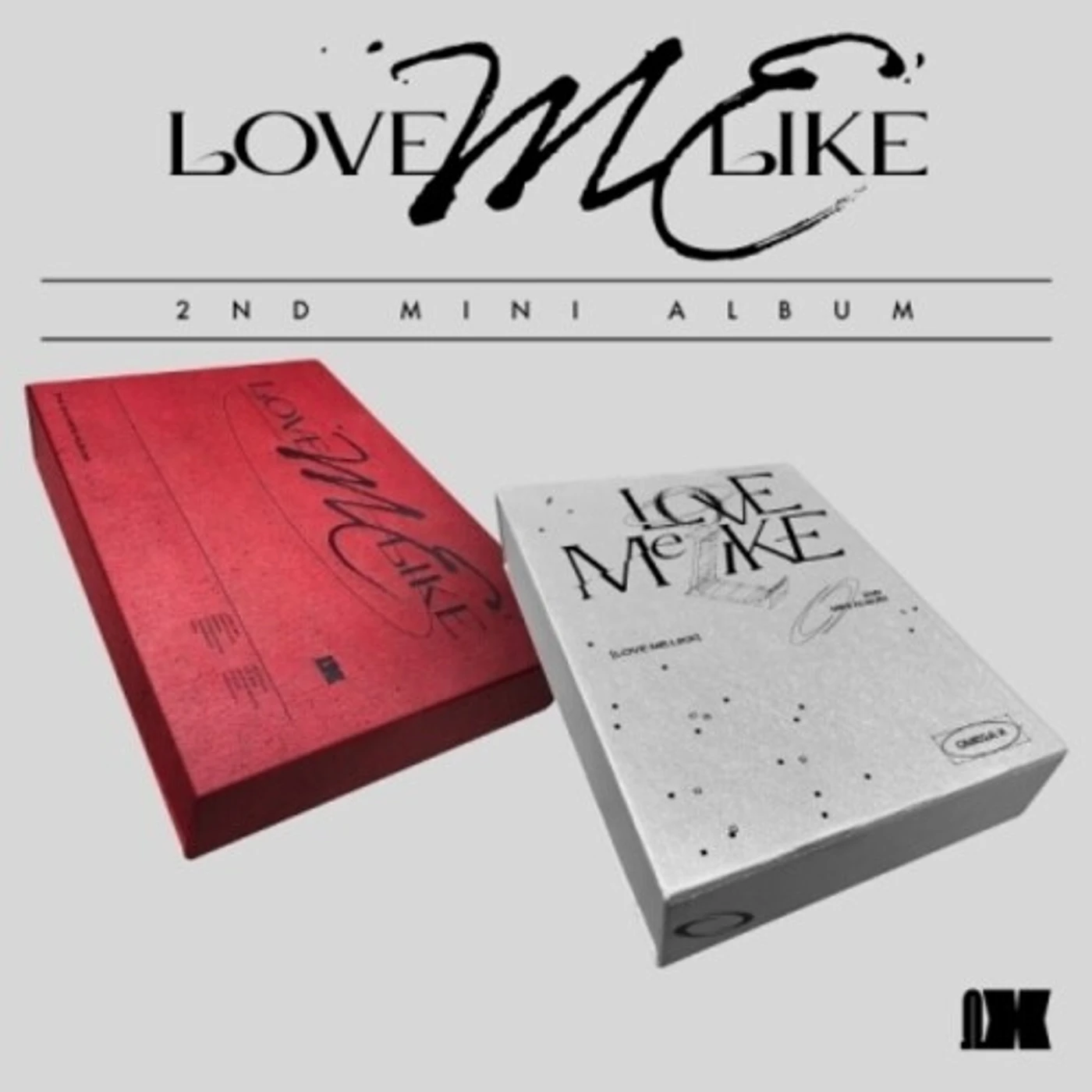 OMEGA X LOVE ME LIKE (RANDOM COVER) CD