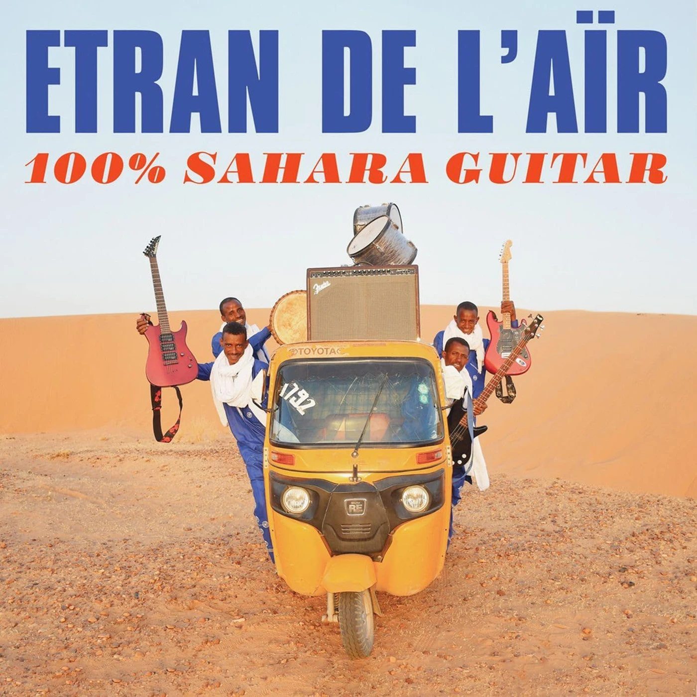 Etran de L'AÏr 100% Sahara Guitar (Transparent Blue) Vinyl Record