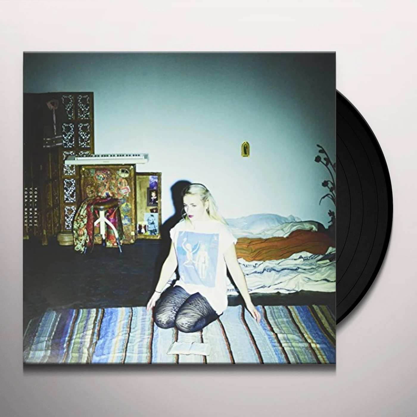 Yona Naivi Vinyl Record