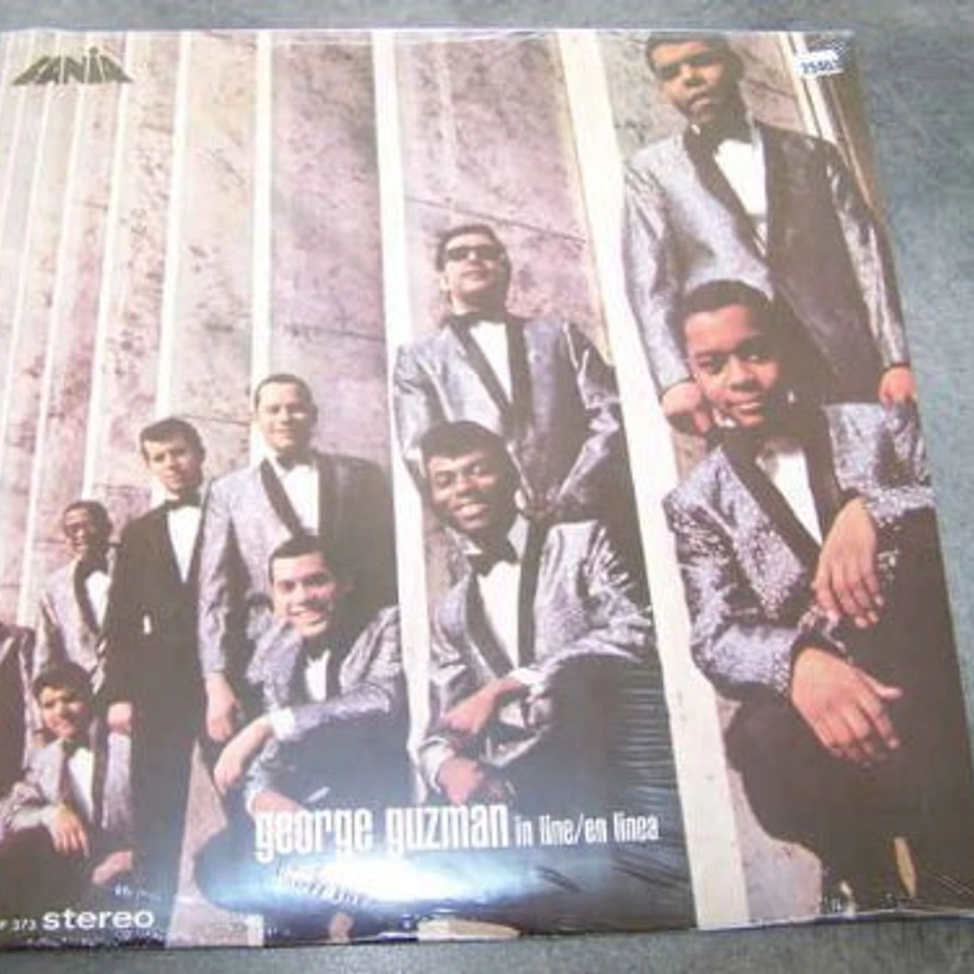 George Guzman IN LINE ( EN LINEA ) Vinyl Record