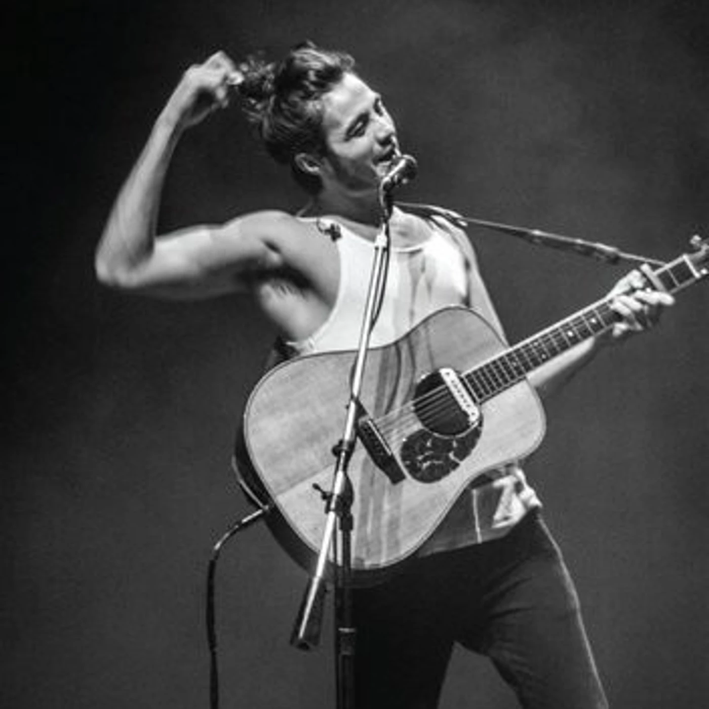 TIAGO IORC TROCO LIKES - AO VIVO DVD
