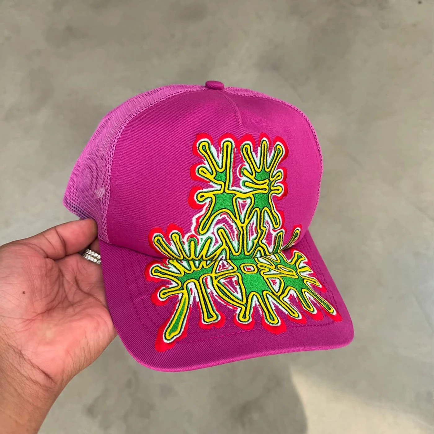 Aminé Acid Trucker