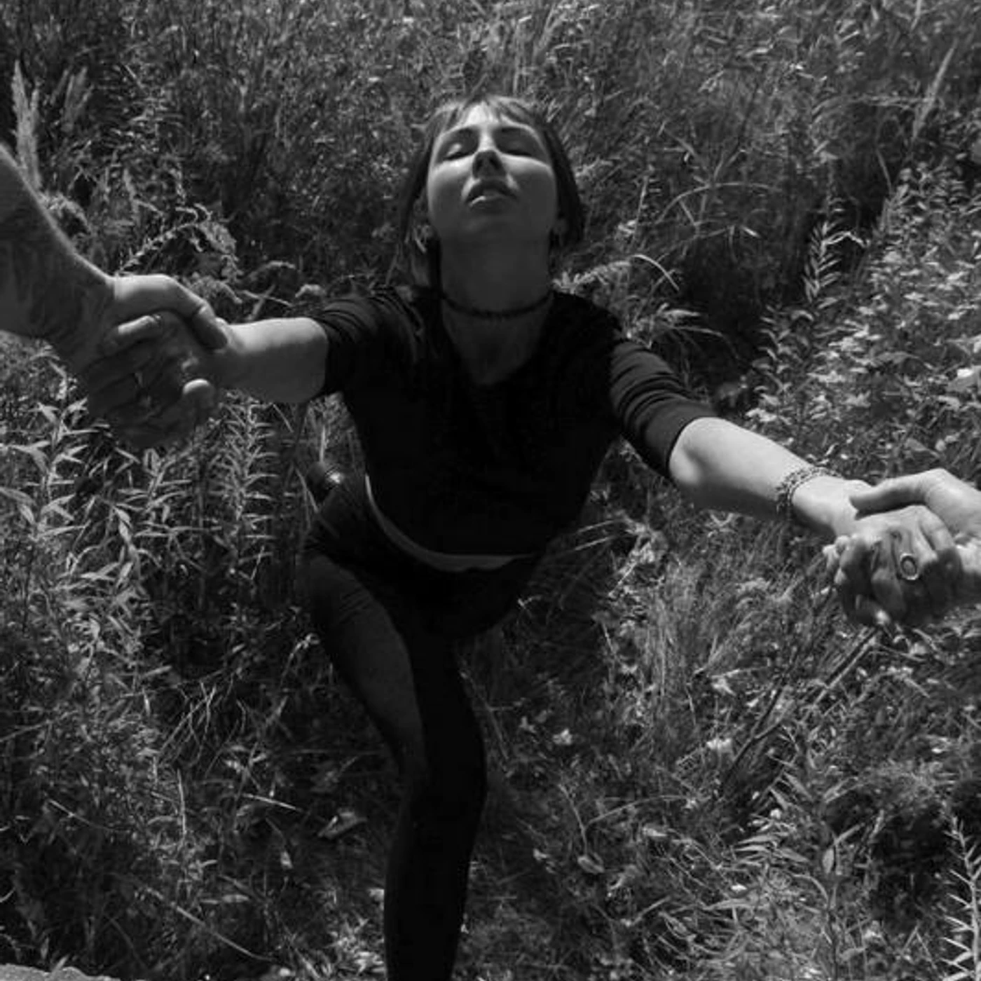 Тонка Brand Page