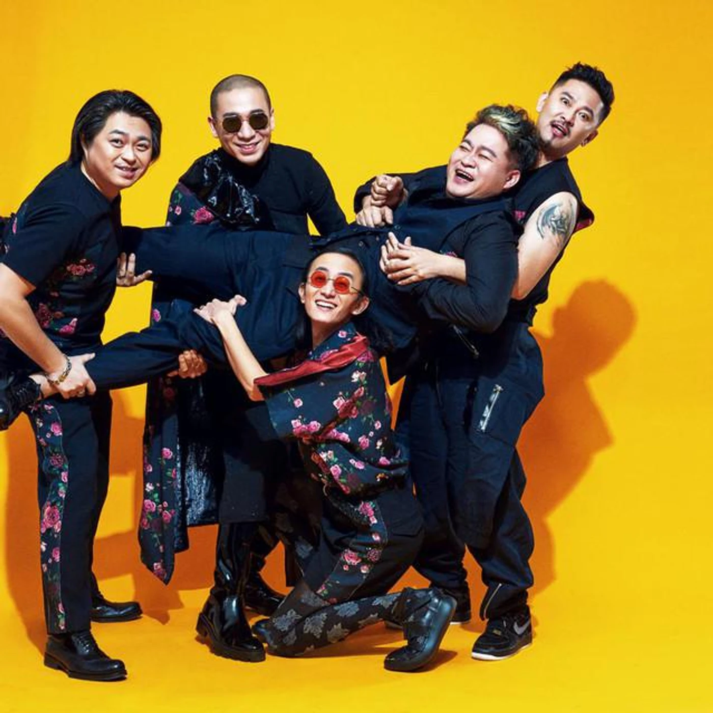 二手玫瑰 Brand Page