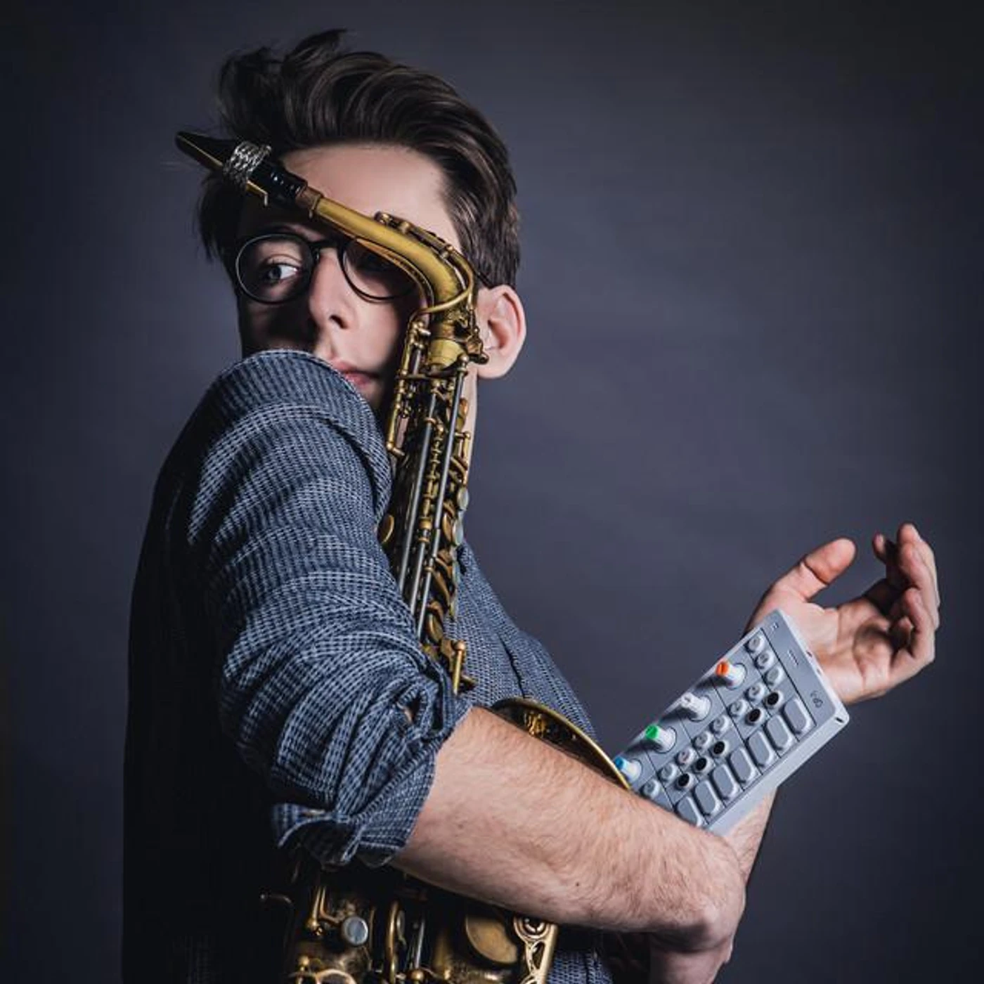 Kuba Więcek Brand Page