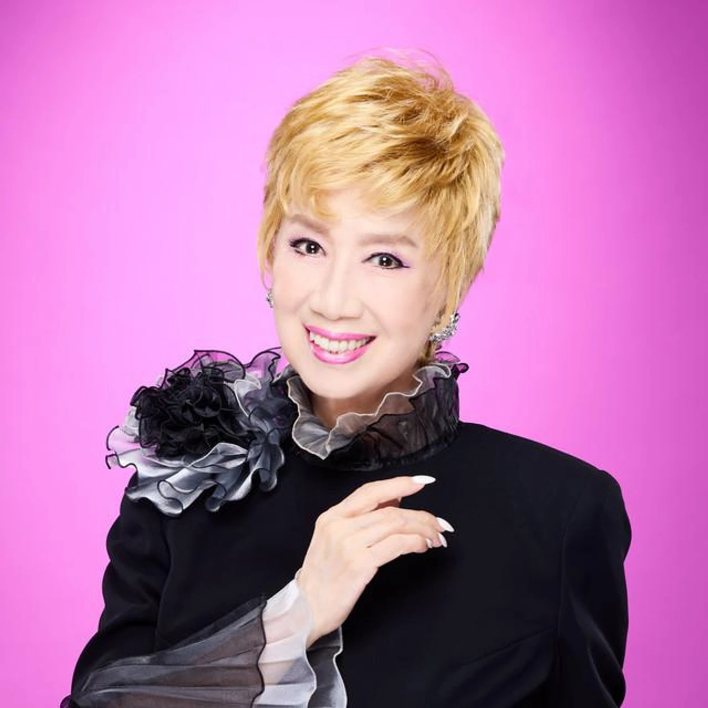 瀬川瑛子 Brand Page