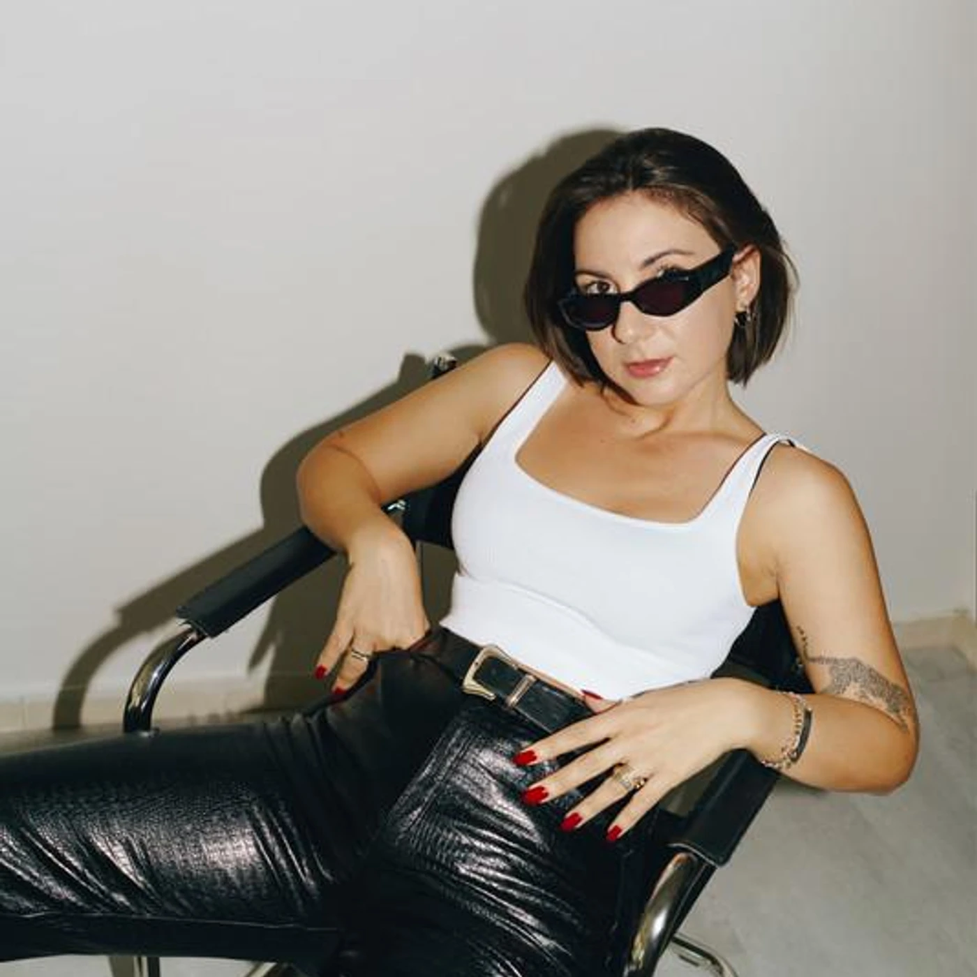 ANNĒ Brand Page