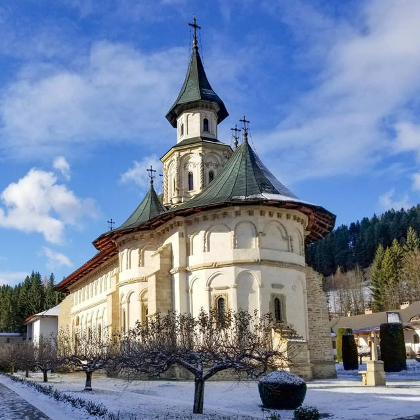 Mănăstirea Putna Brand Page