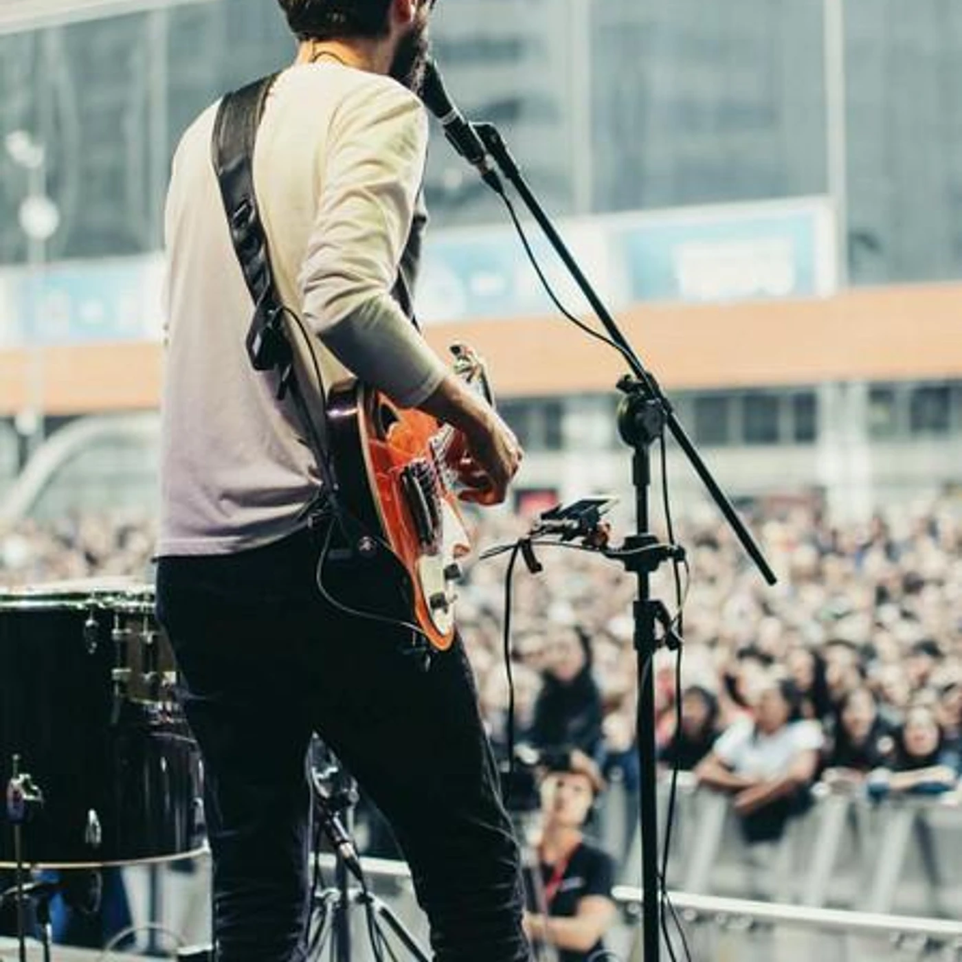 Tó Brandileone Brand Page