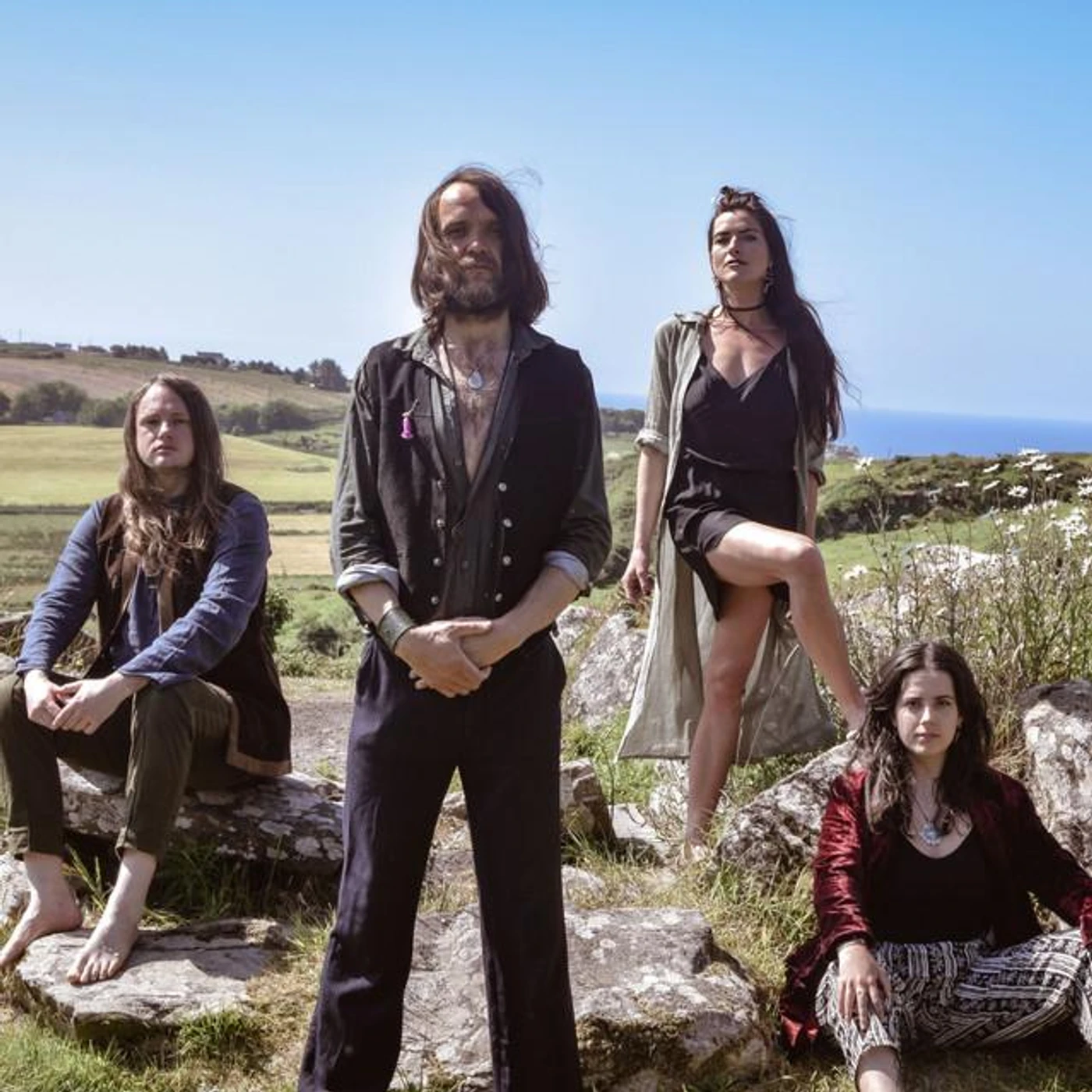 Tau & the Drones of Praise