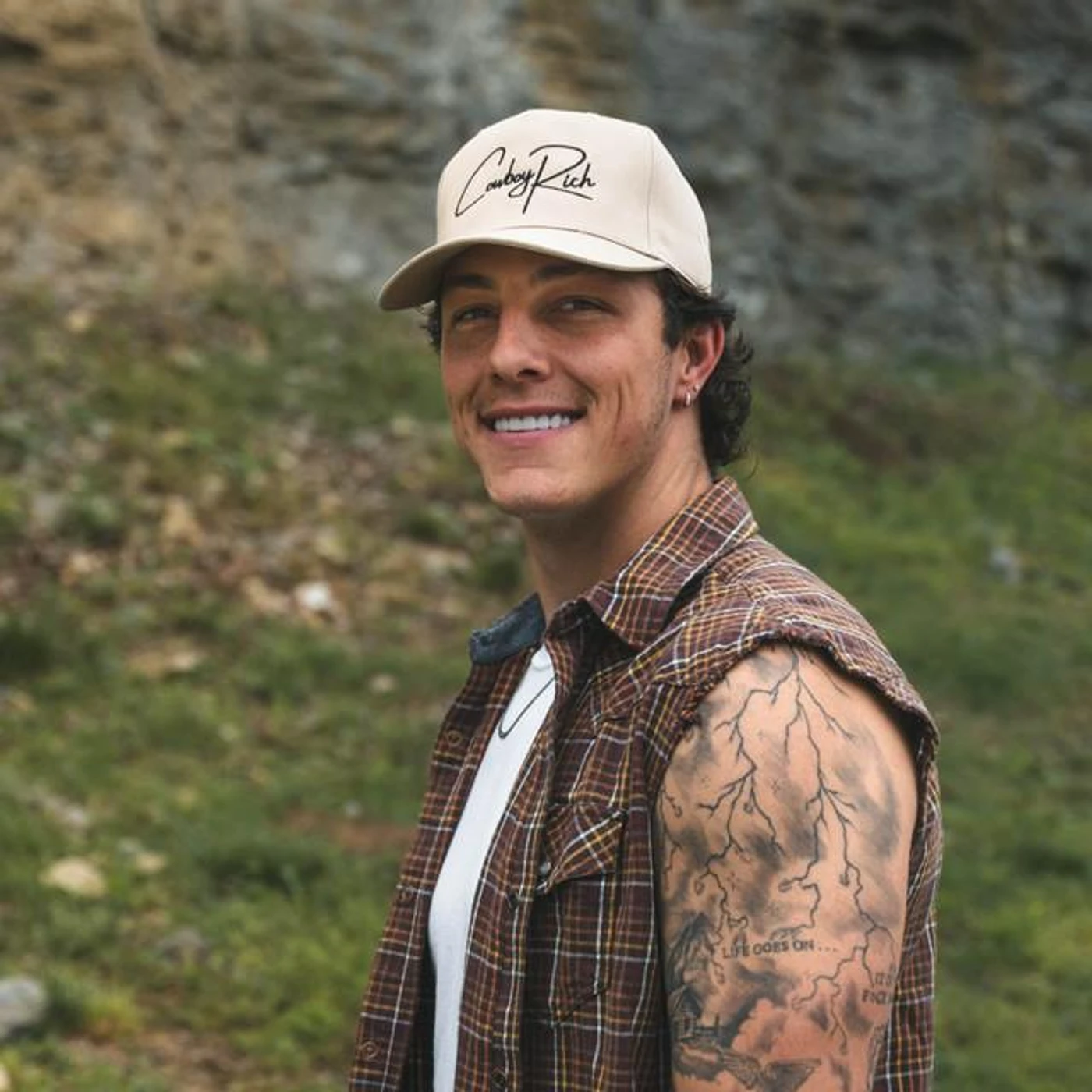 Tayler Holder Brand Page