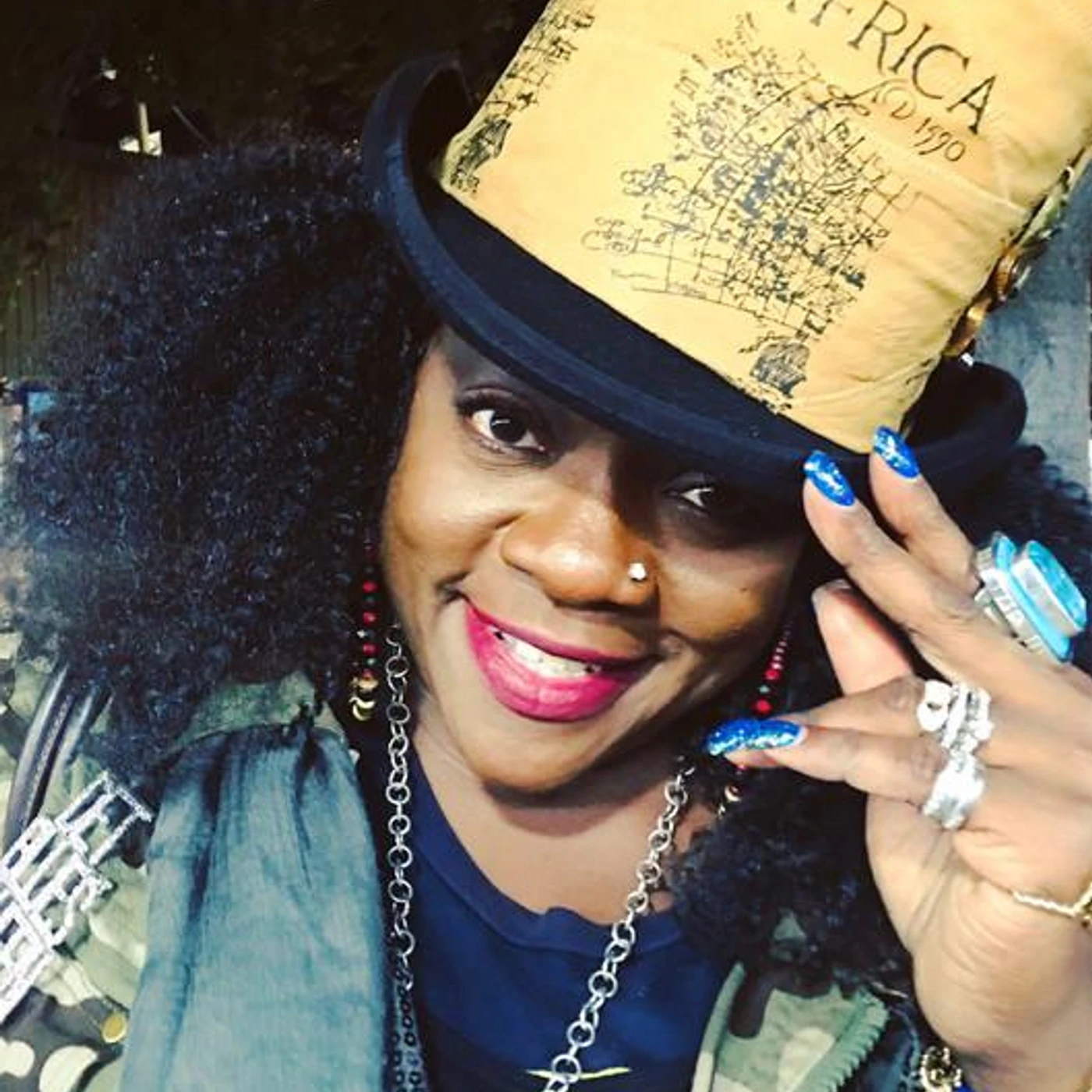 Thornetta Davis Brand Page