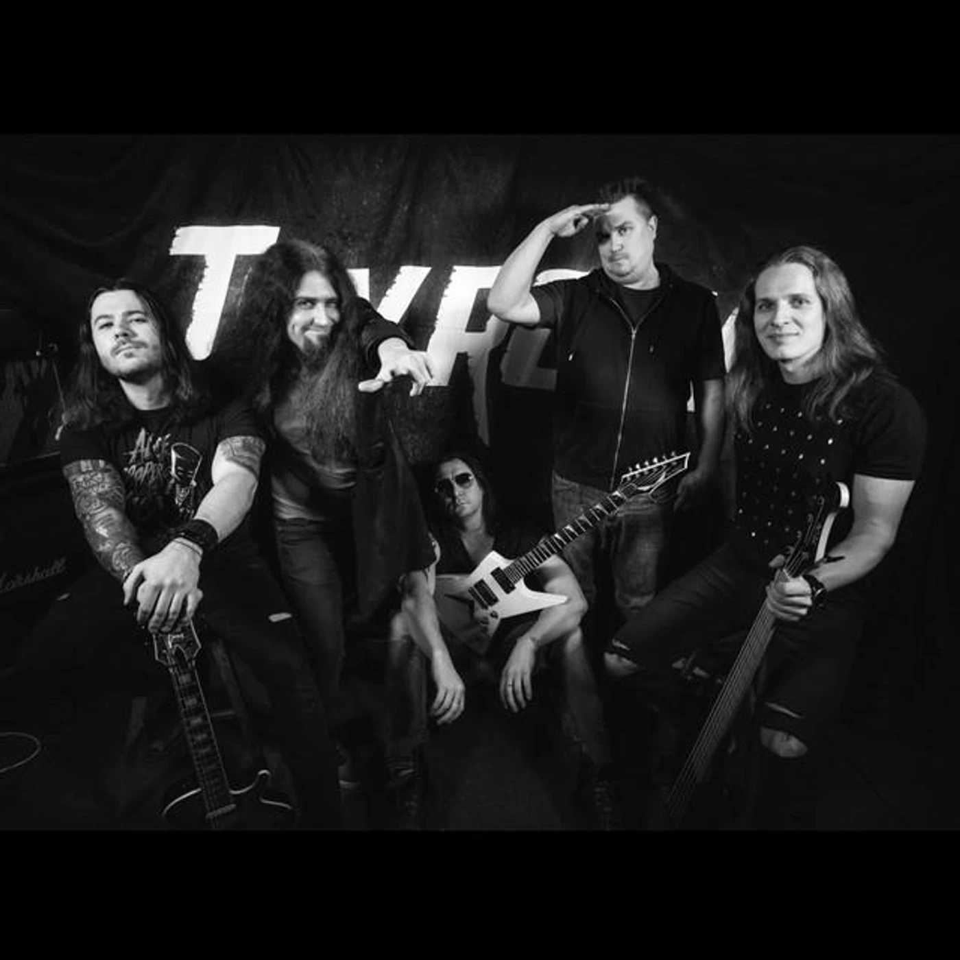 Thy Row Brand Page