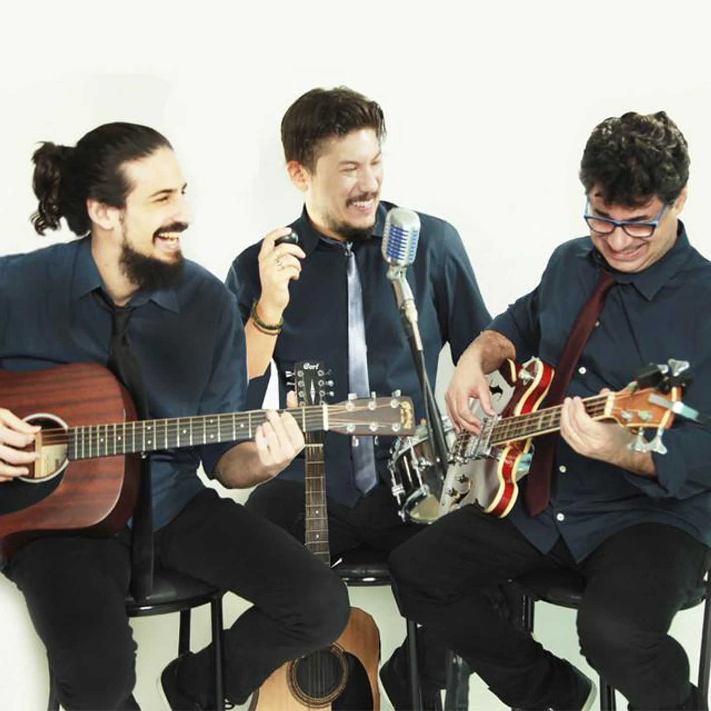 Trinca Acústica Brand Page
