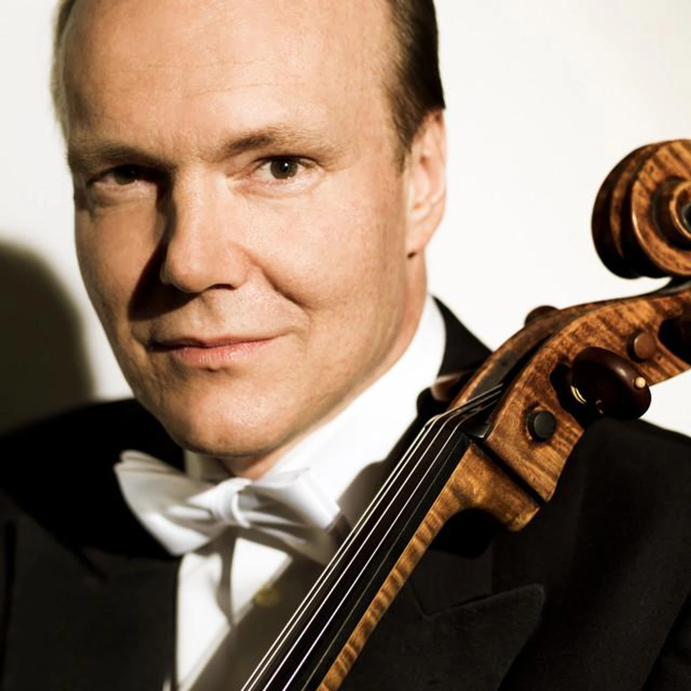 Truls Mørk Brand Page