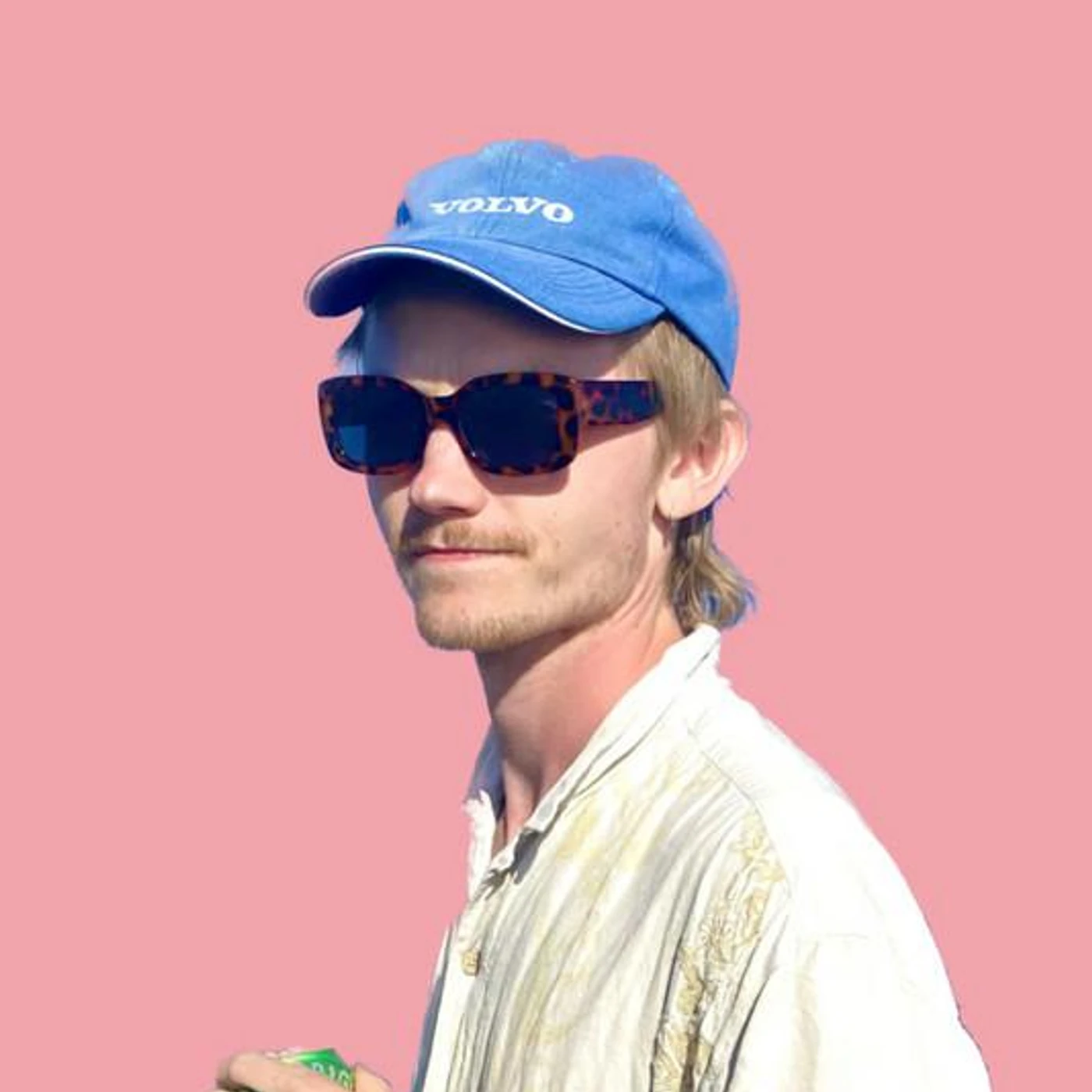 Ulrik Munther Brand Page