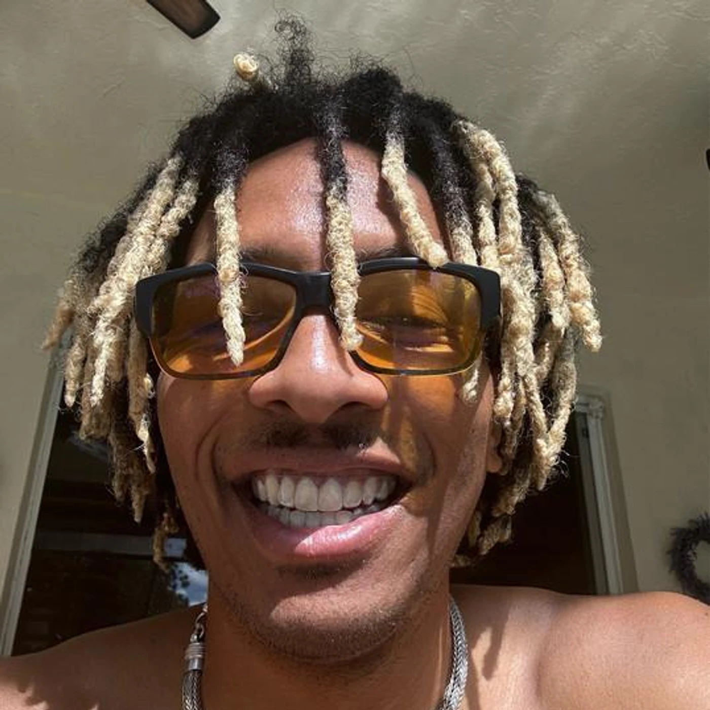 VANO 3000 Brand Page