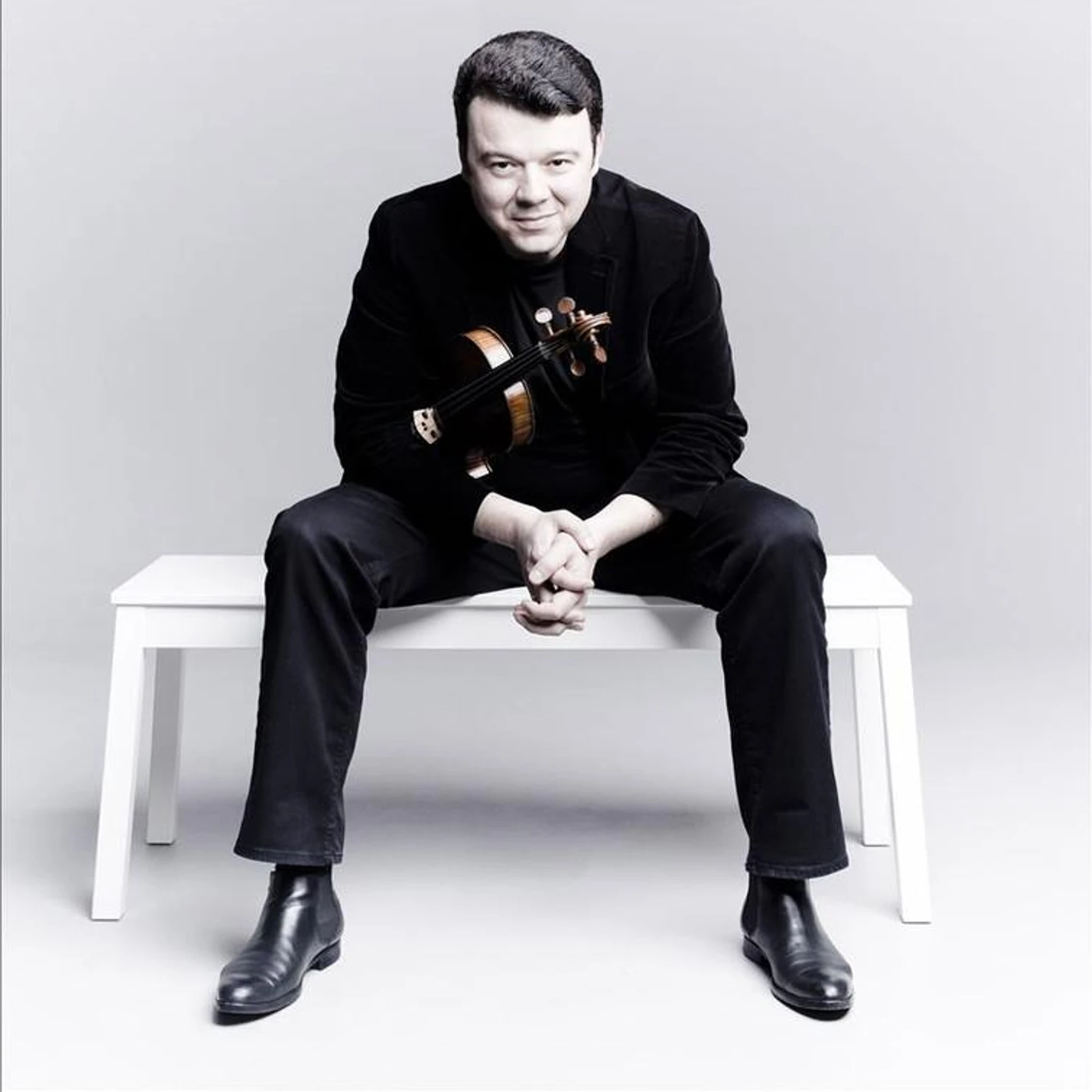 Vadim Gluzman Brand Page