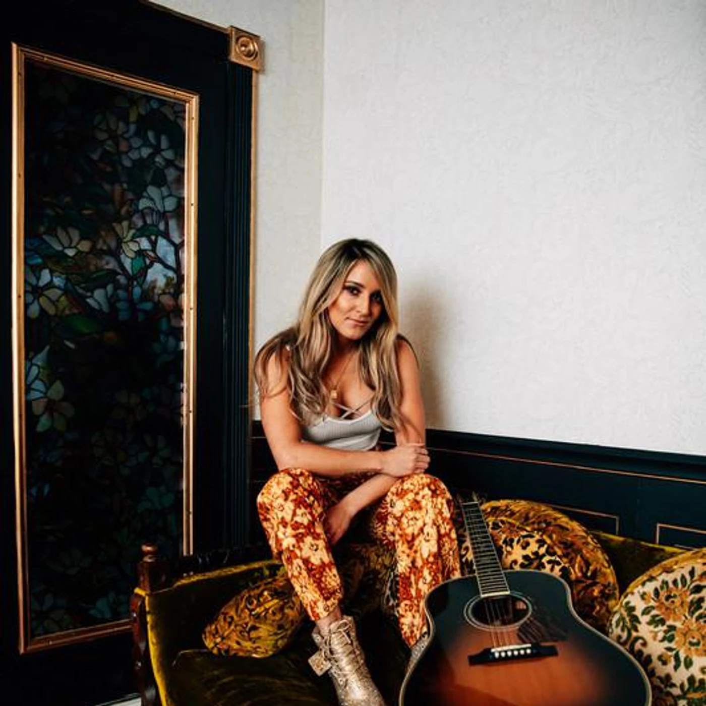 Veronica Ballestrini Brand Page