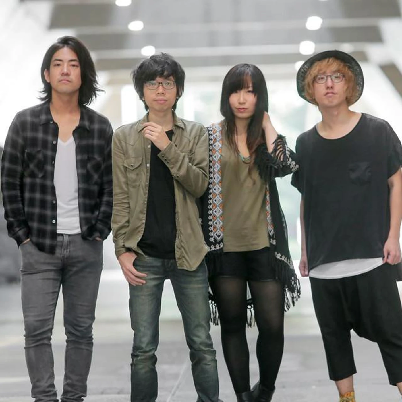 WHITE ASH Brand Page