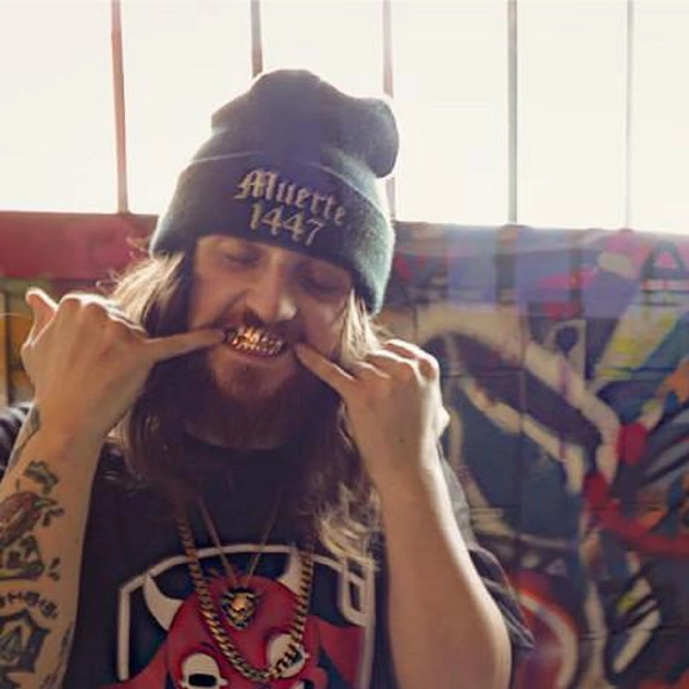 Xvnnie Clvus Brand Page