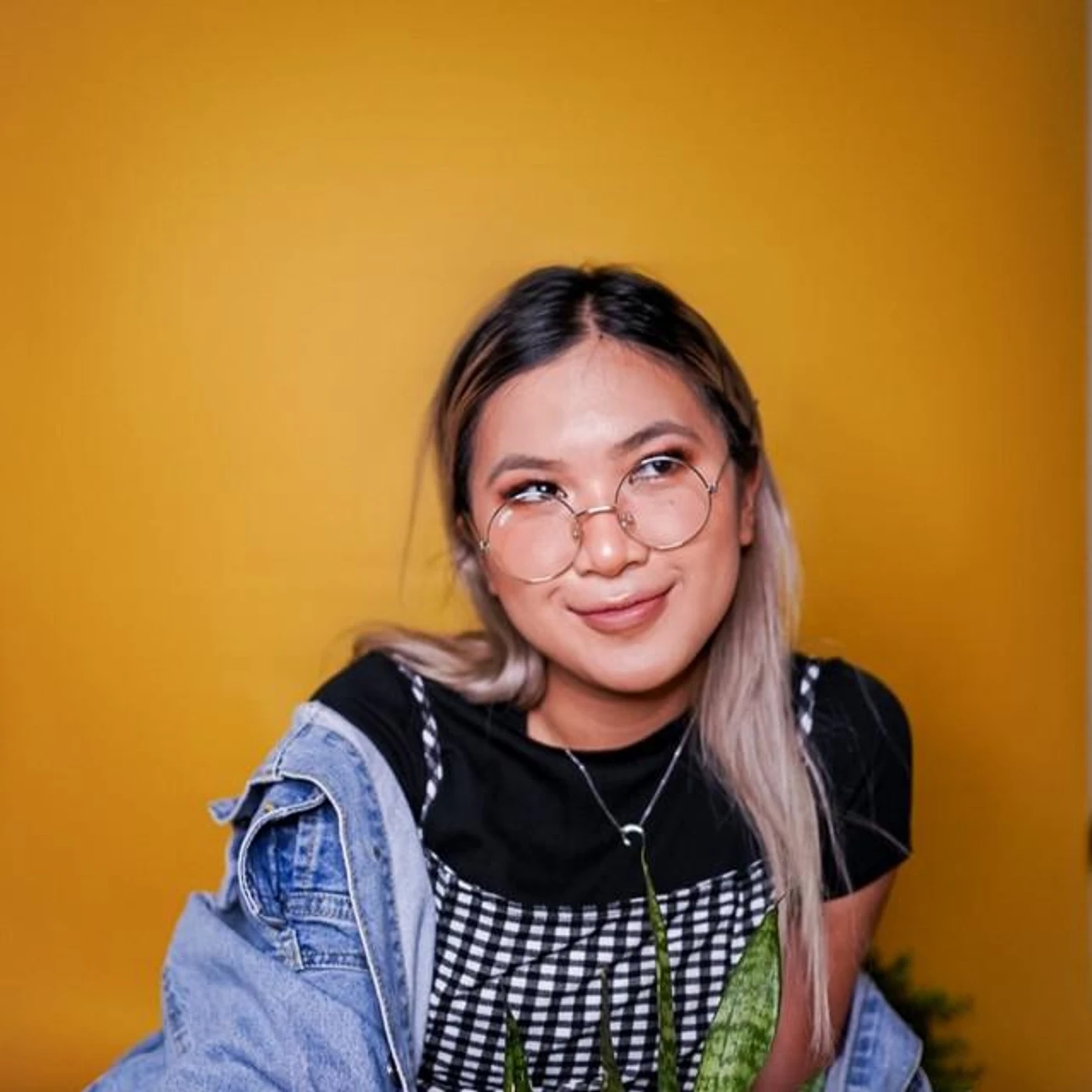 Ysabelle Cuevas Brand Page