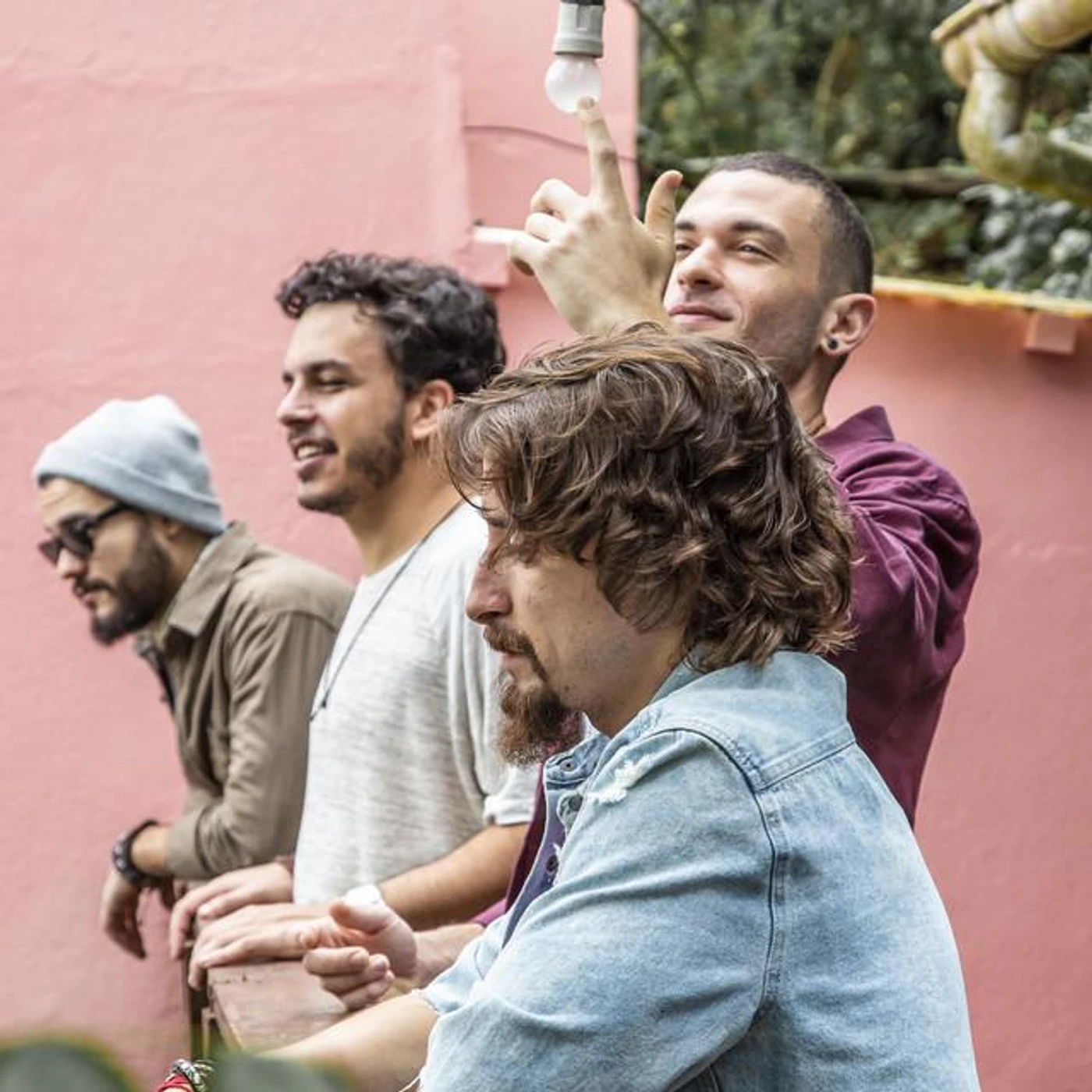 Zé Maholics Brand Page