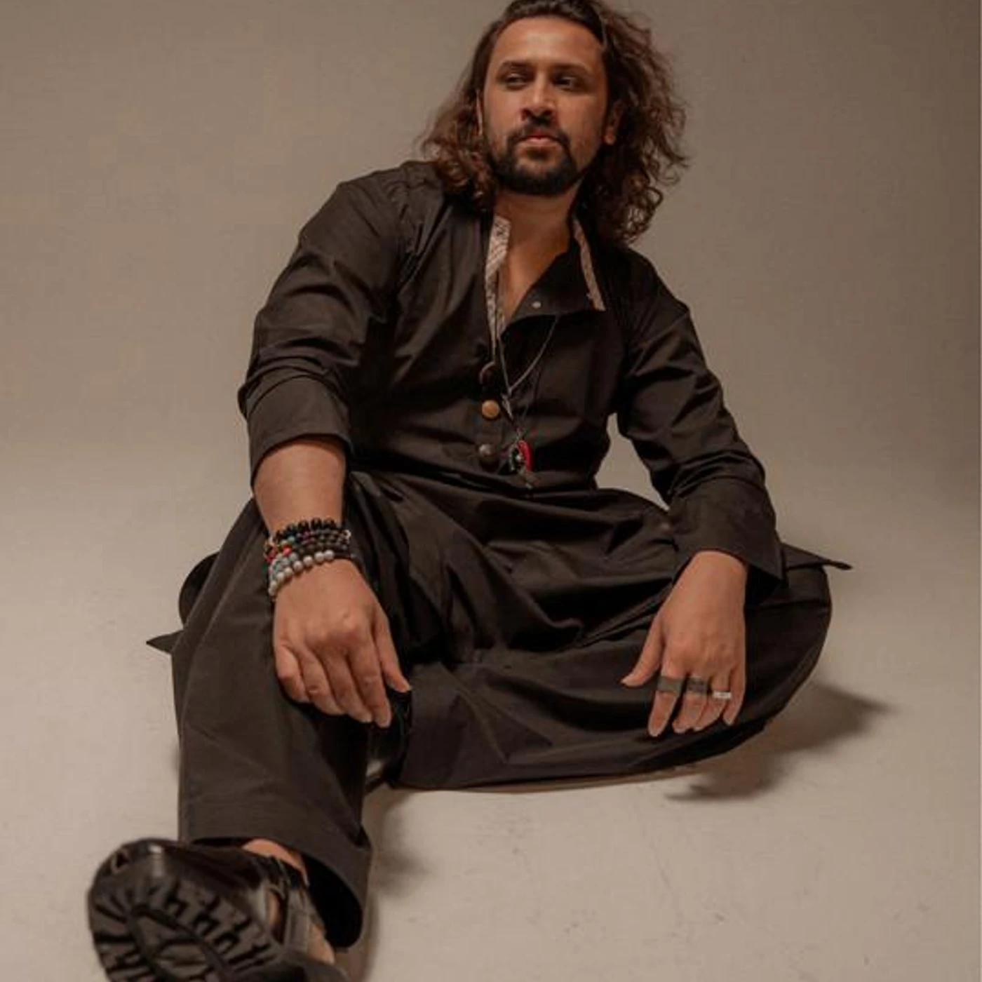 Adnan Dhool Brand Page