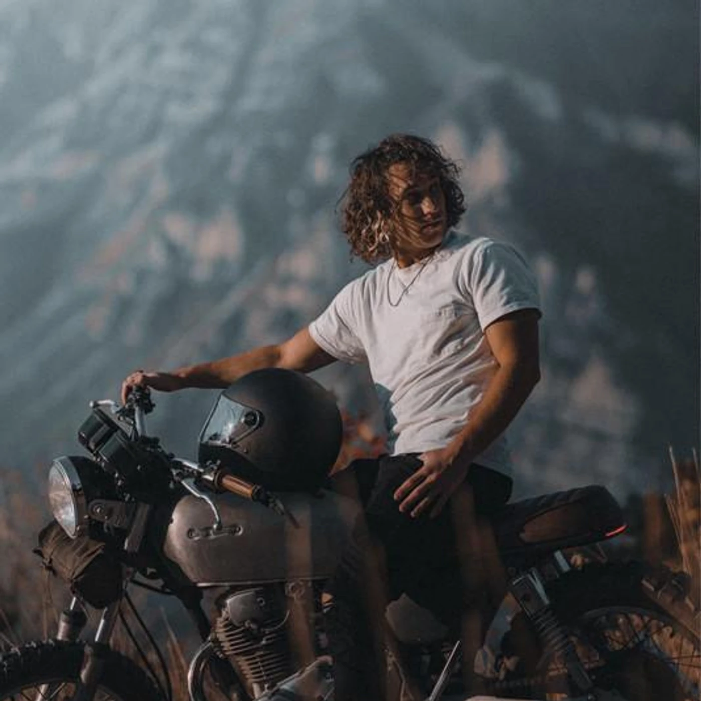 AIRGLØW Brand Page