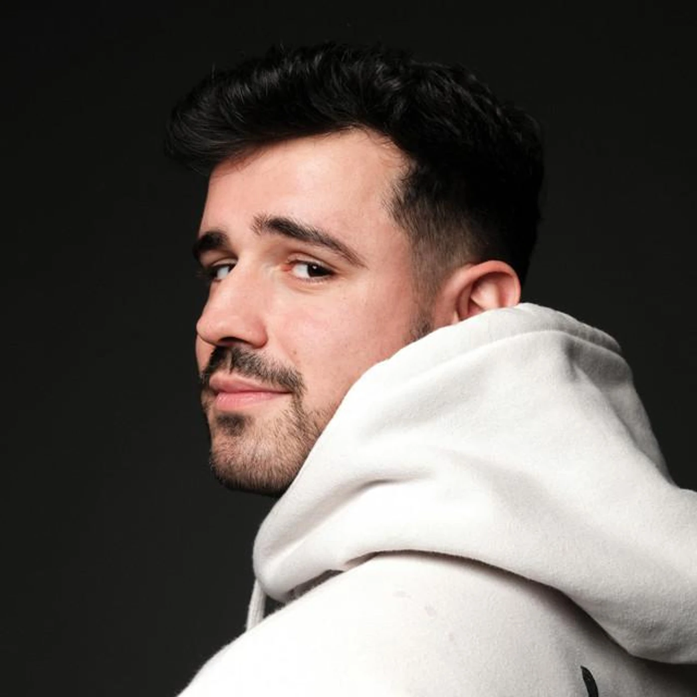 Alex Wellmann Brand Page