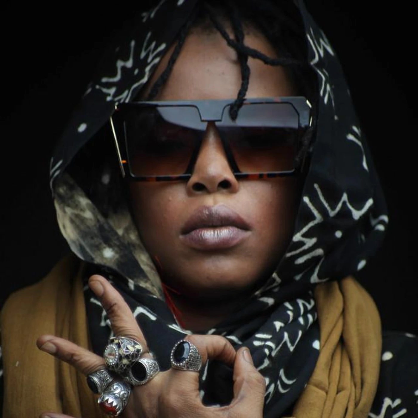 Ami Yèrèwolo Brand Page