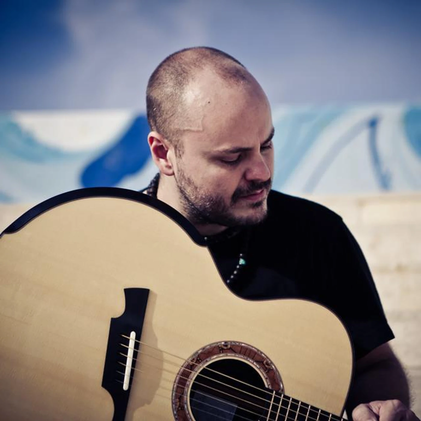 Andy McKee Brand Page