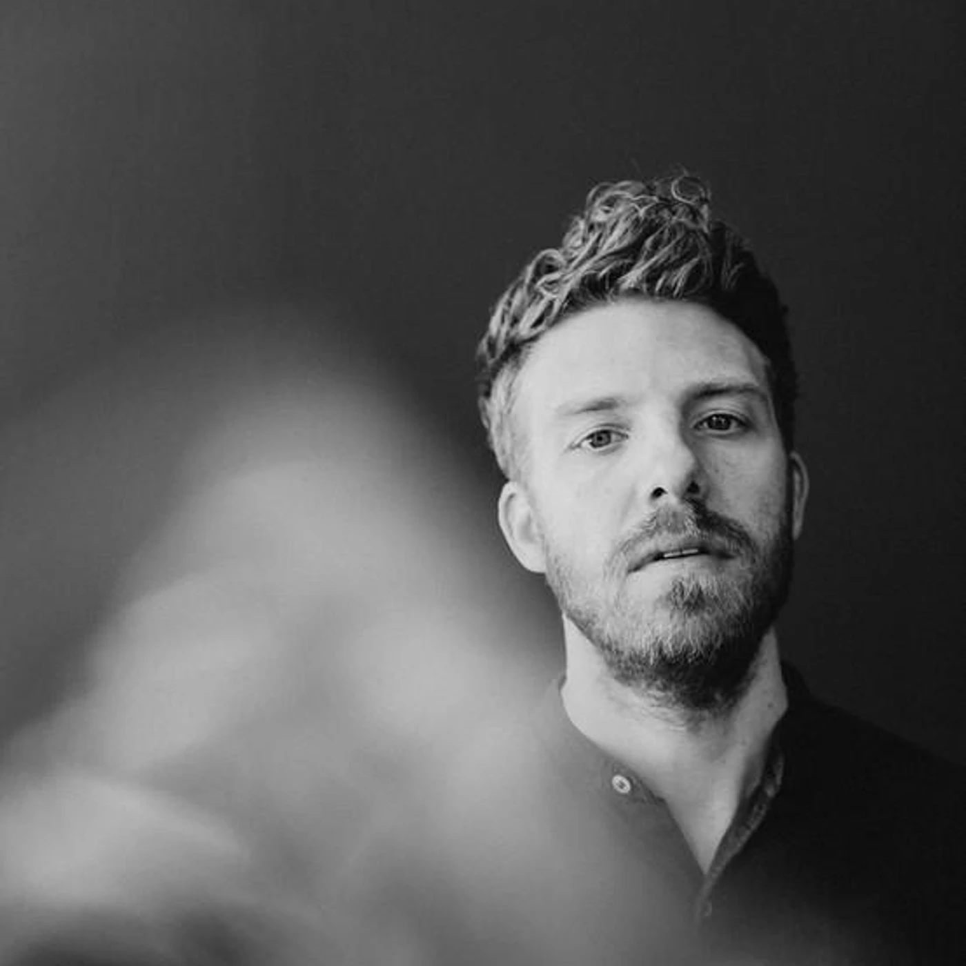 Andrew Belle Brand Page
