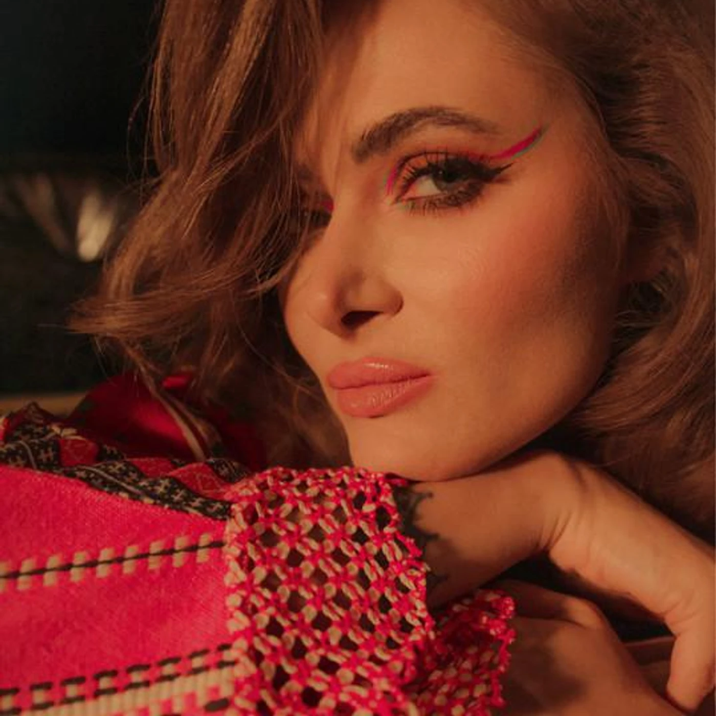 Ania Rusowicz Brand Page