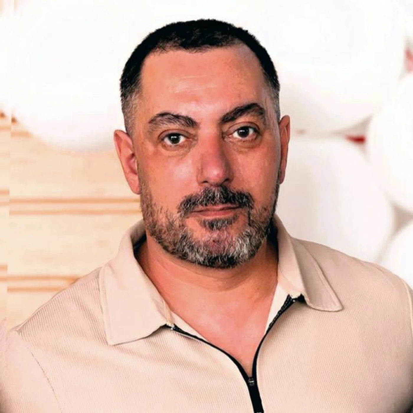 Aniello Guerra Brand Page