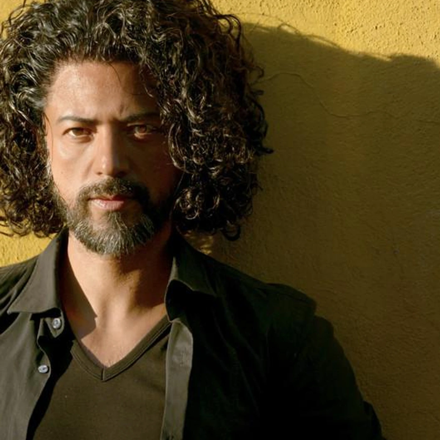Arturo Fuentes Brand Page