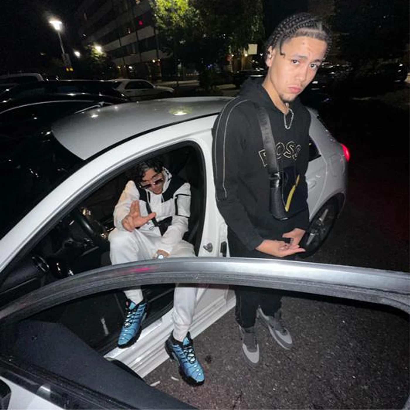 Ax & Huligan Brand Page