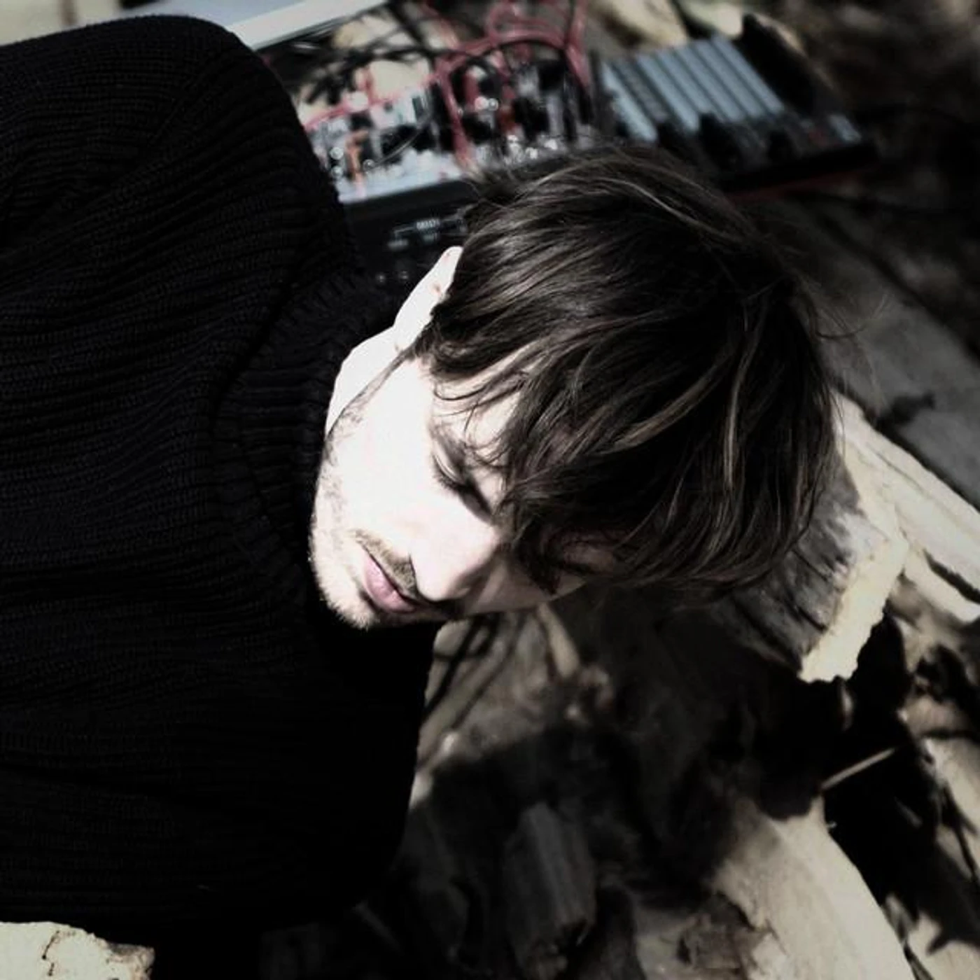 Bastian Benjamin Brand Page