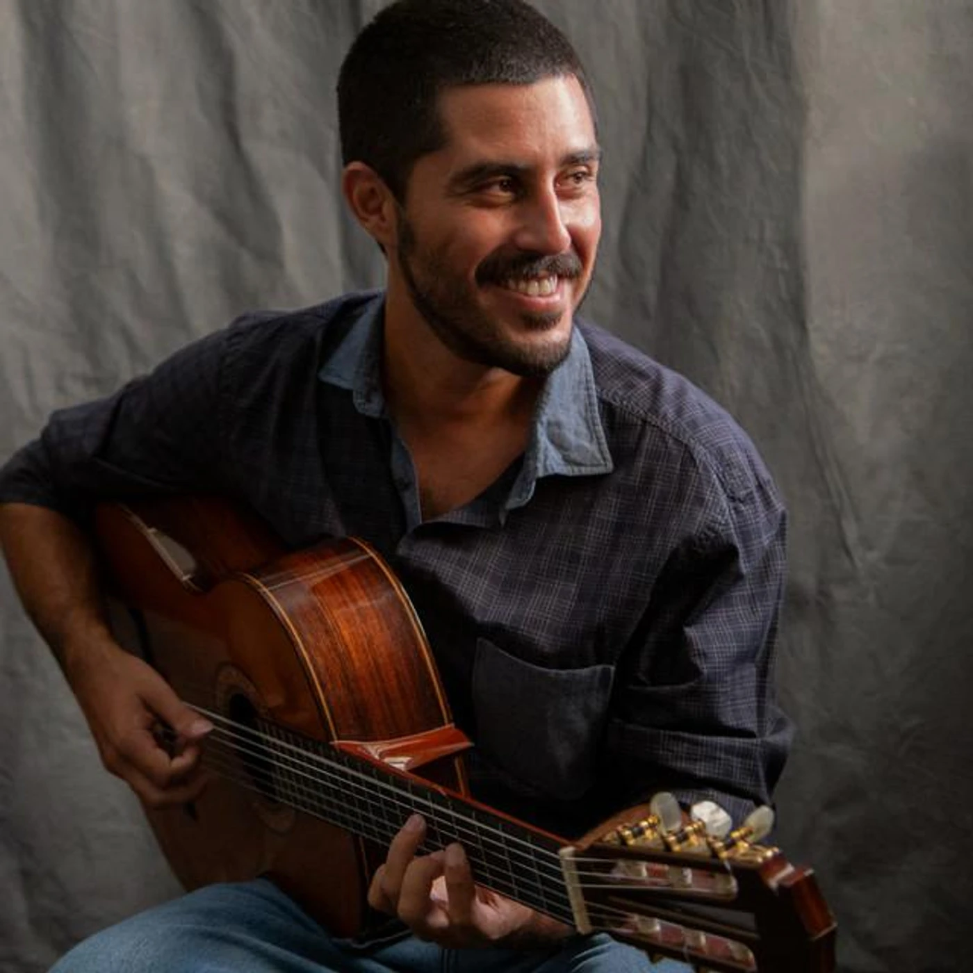 Bernardo Diniz Brand Page