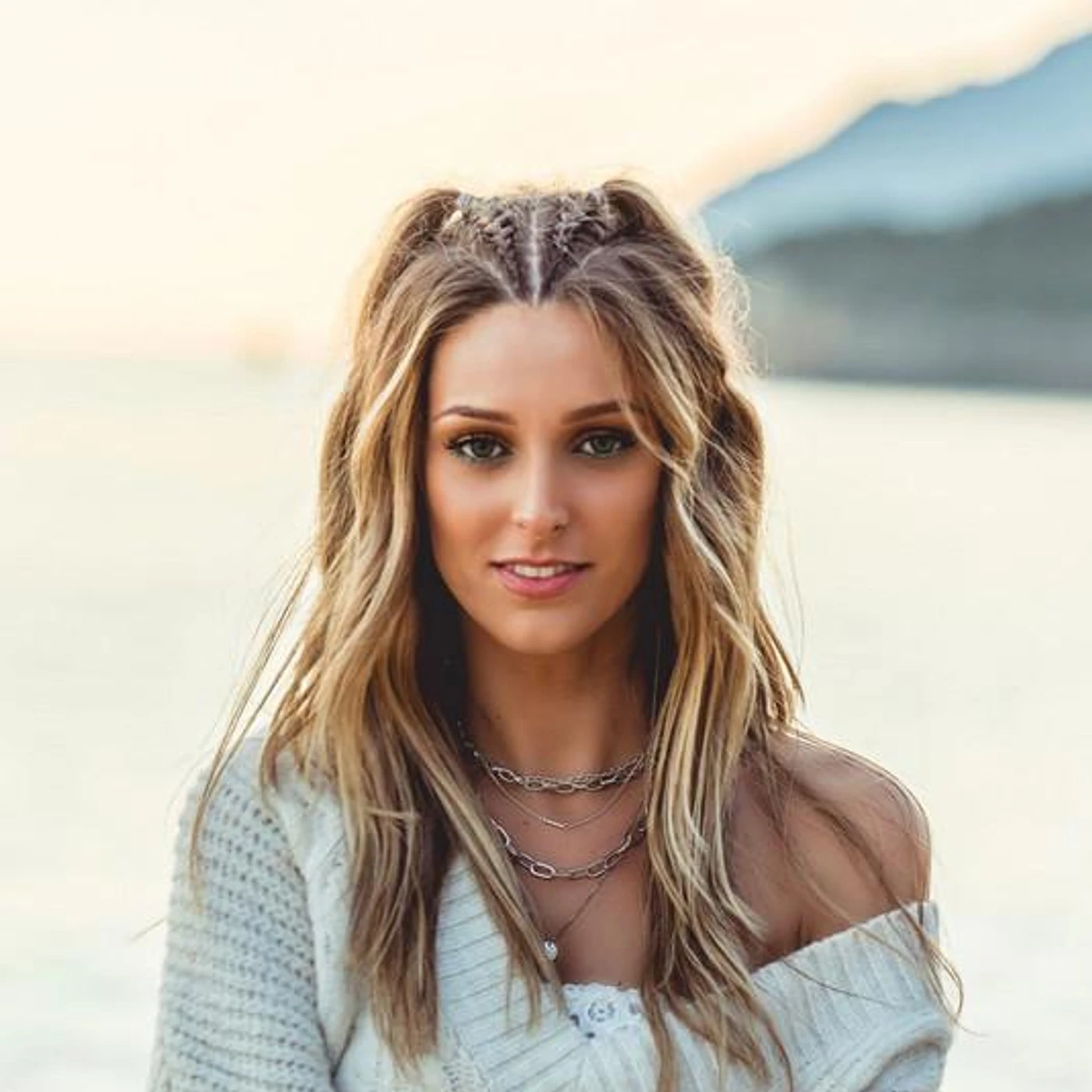 Bianca Barros Brand Page