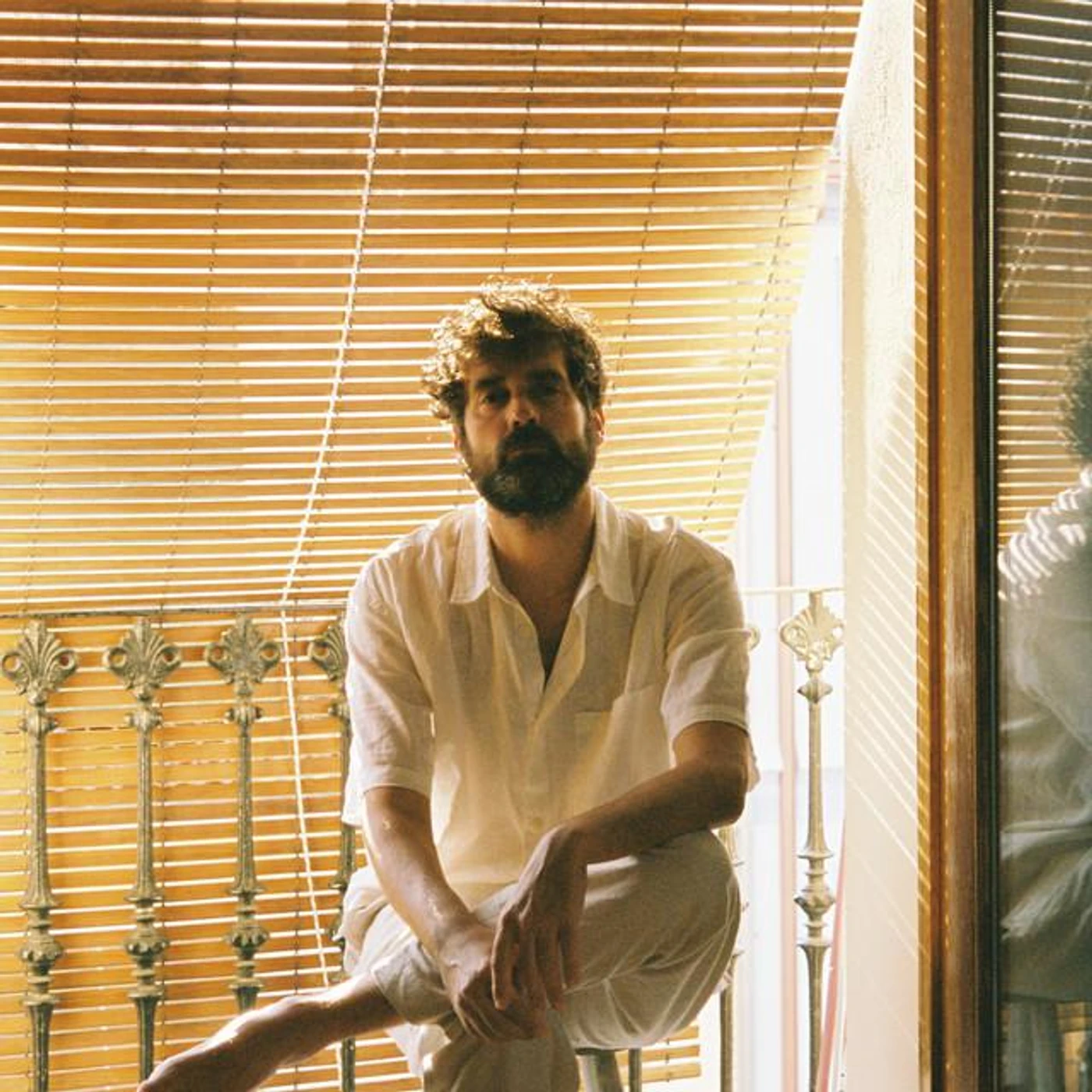 Borja Mompó Brand Page