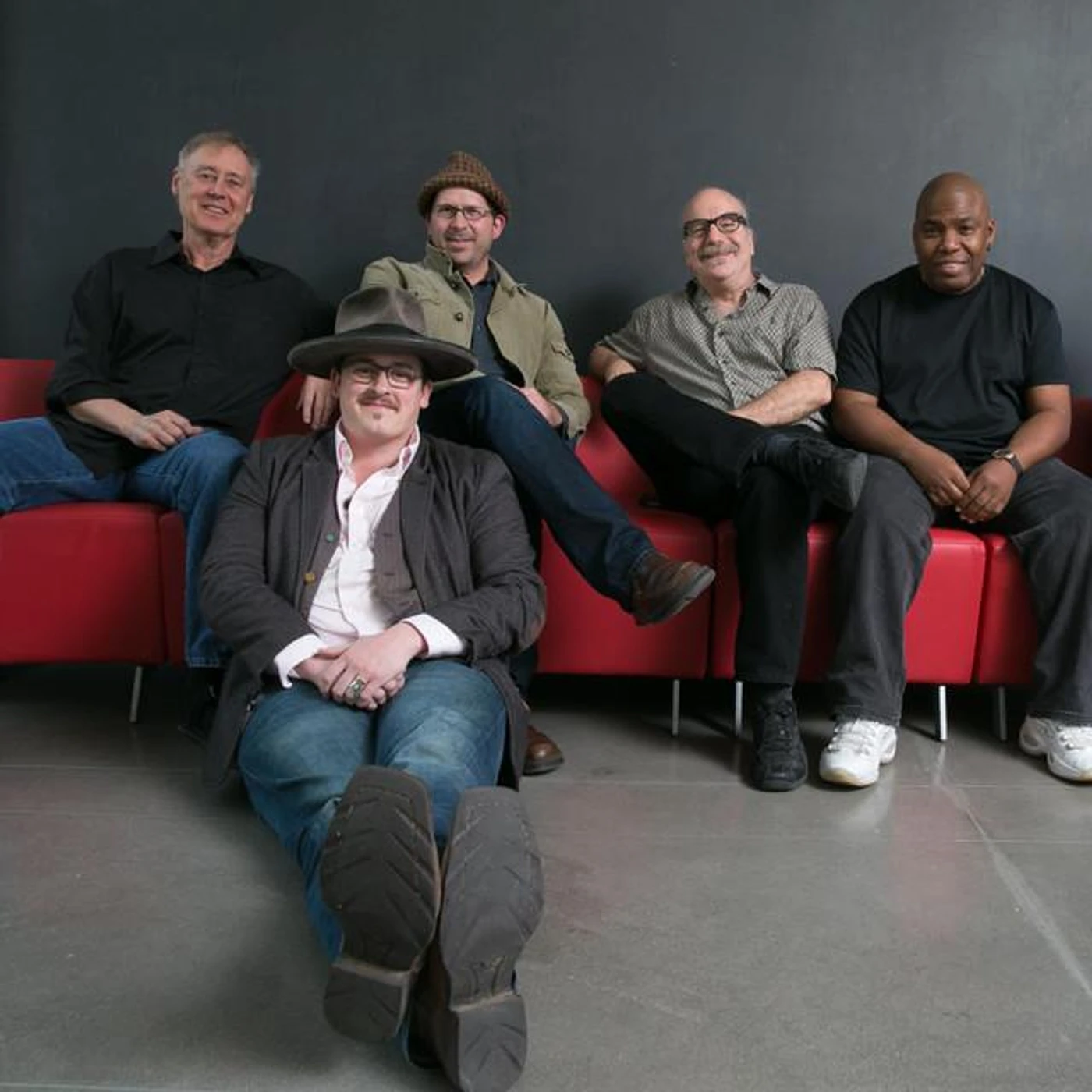 Bruce Hornsby & The Noisemakers Brand Page