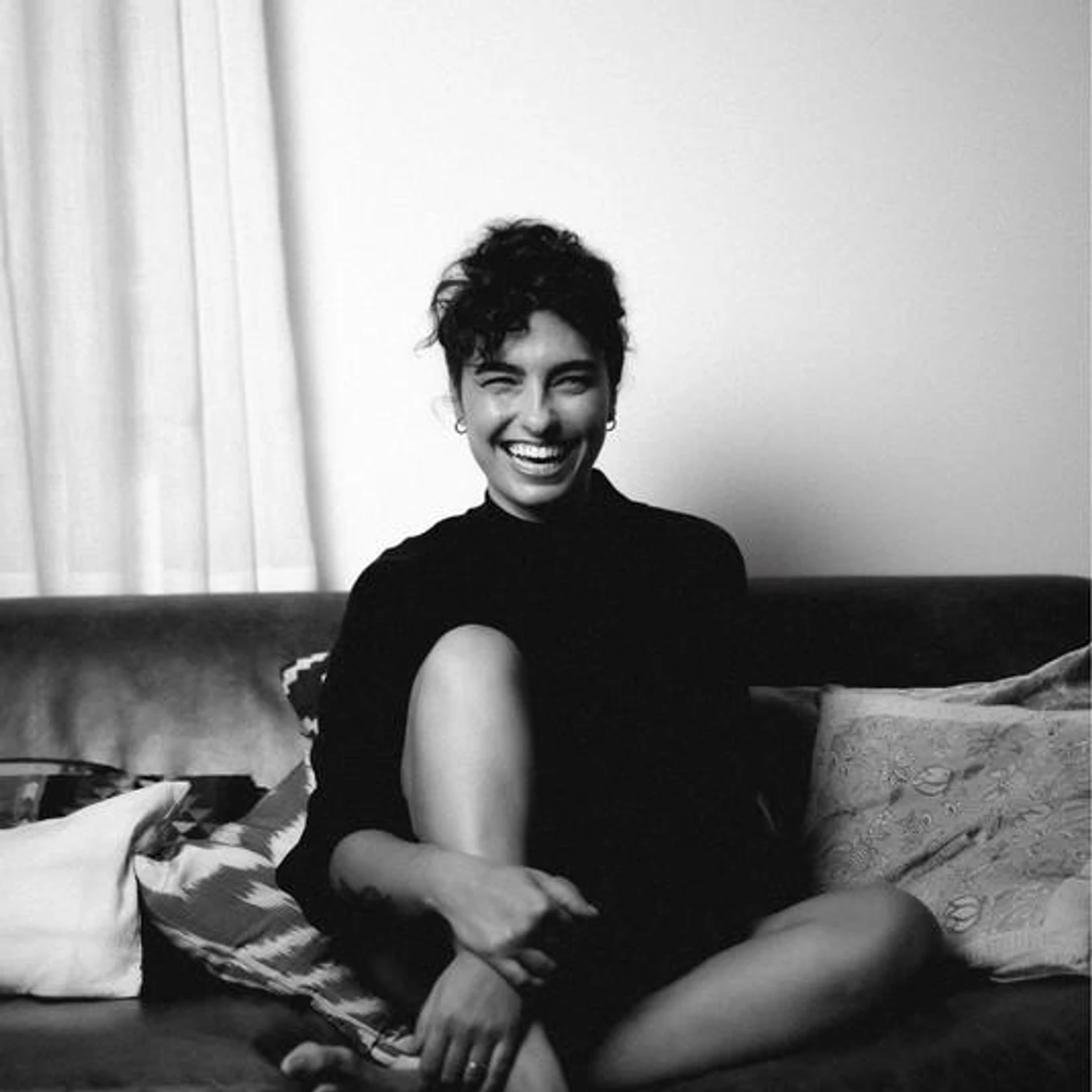 Bruna Caram Brand Page
